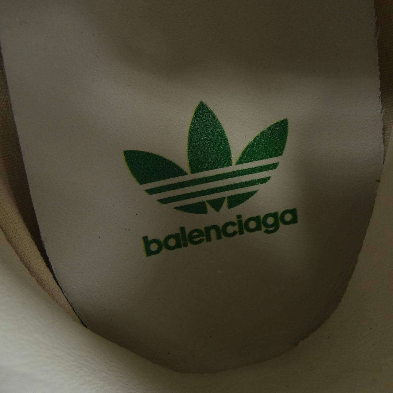 バレンシアガ BALENCIAGA 721836 ADIDAS スニーカー