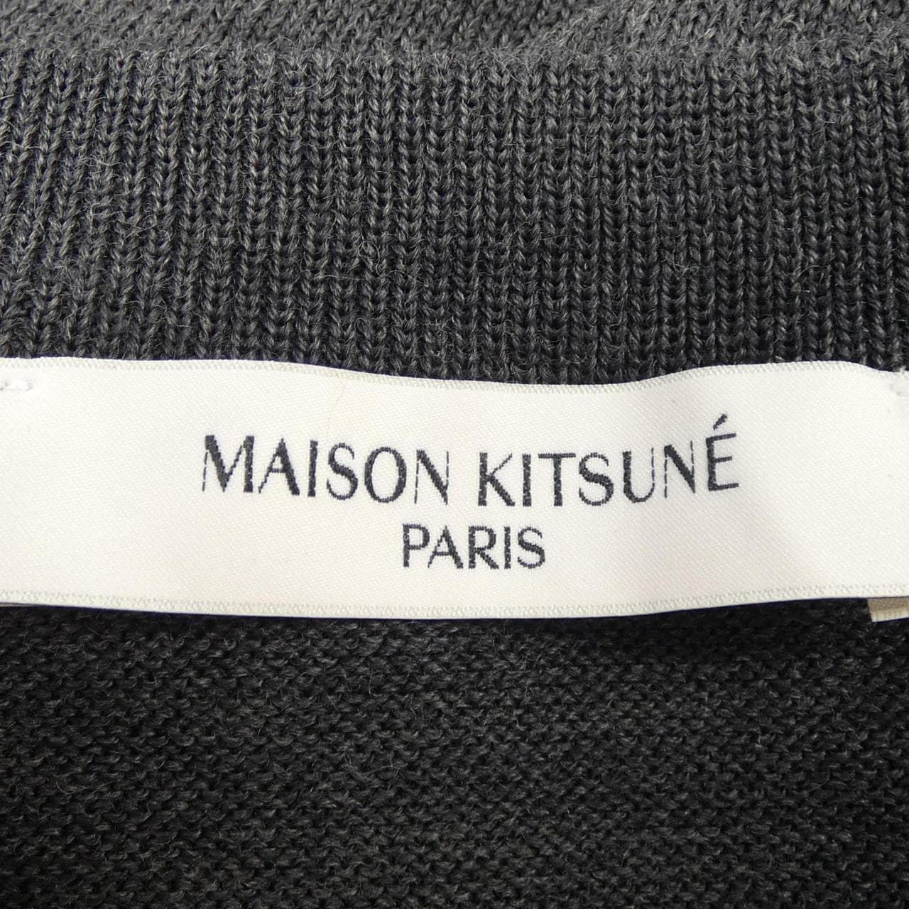 メゾンキツネ MAISON KITSUNE FM00528KT1036 ニット