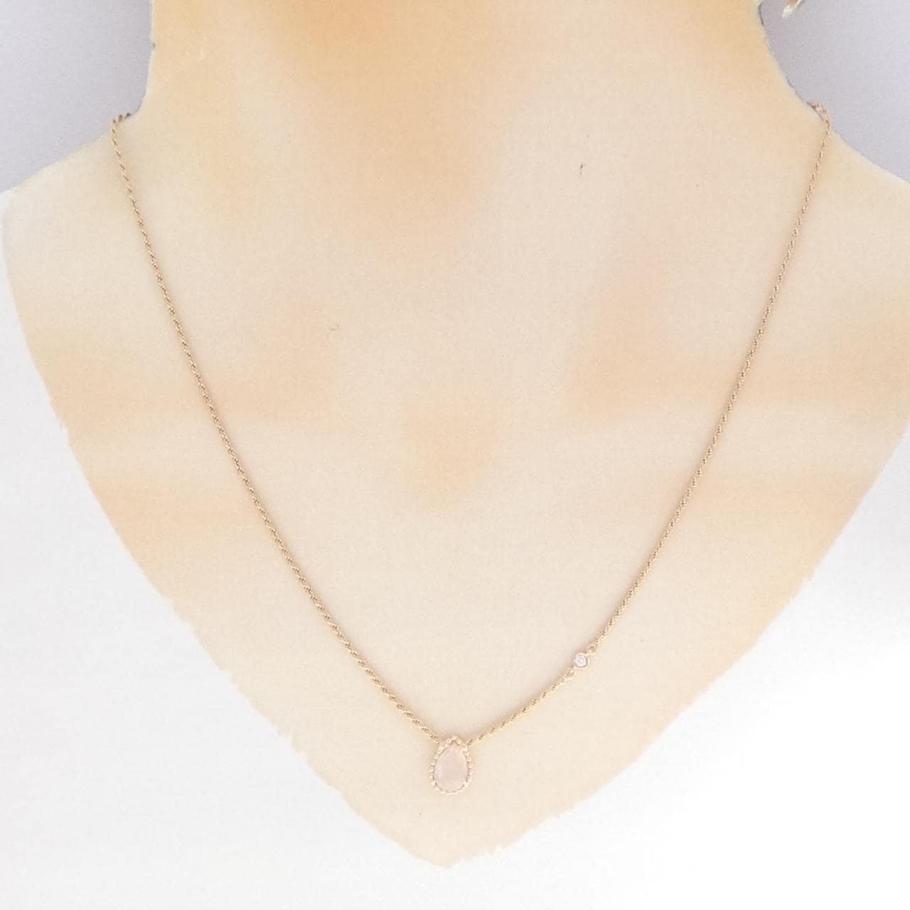 ブシュロン セルパンボエム ネックレス