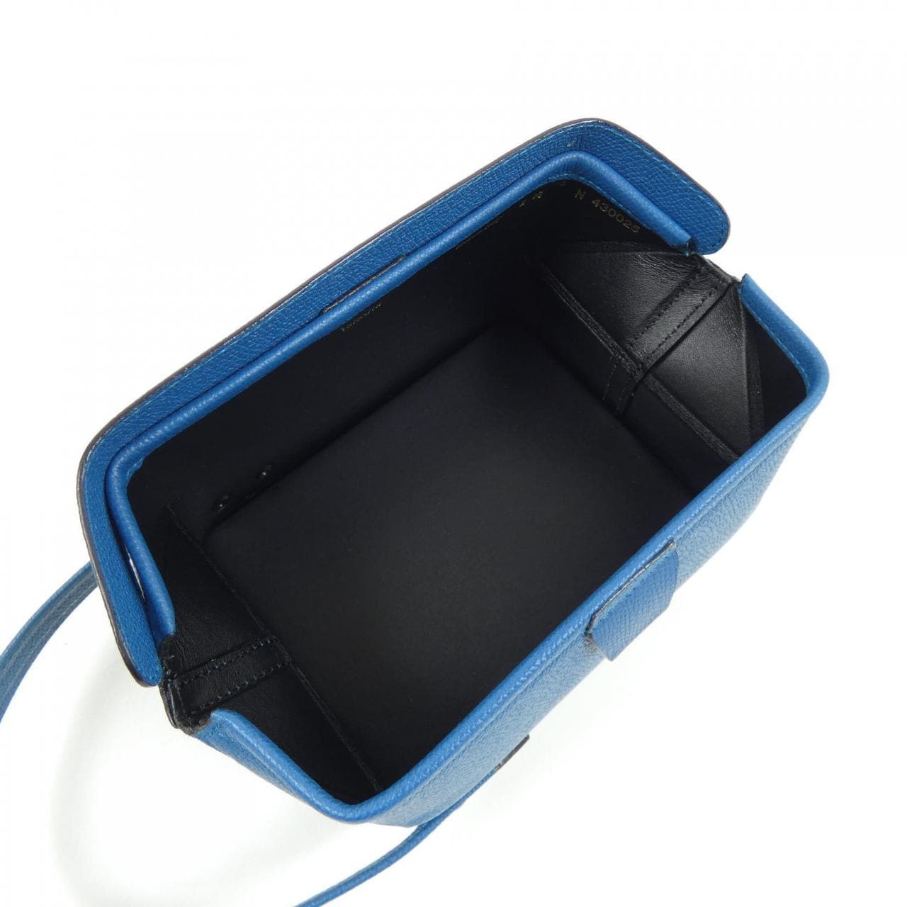 ヴァレクストラ VALEXTRA BAG