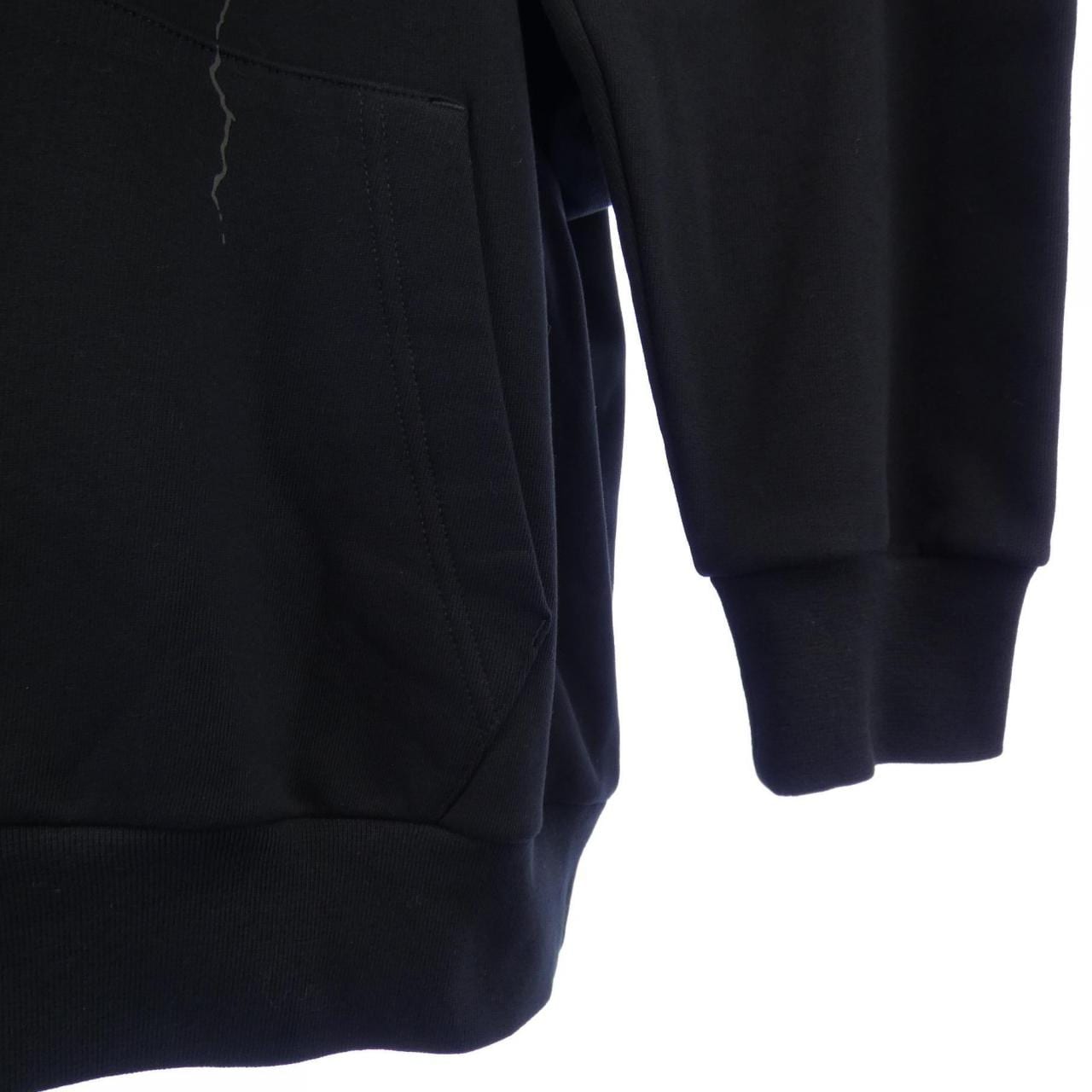 ジバンシー GIVENCHY BMJ0LA3YJ9 パーカー