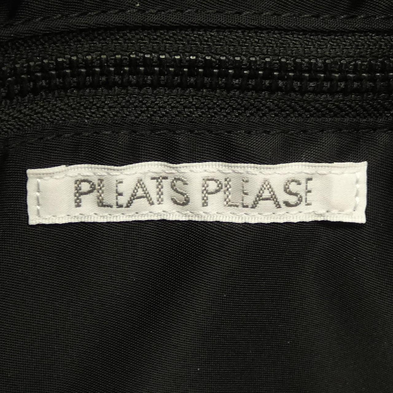プリーツプリーズ PLEATS PLEASE PP38AG551 BAG