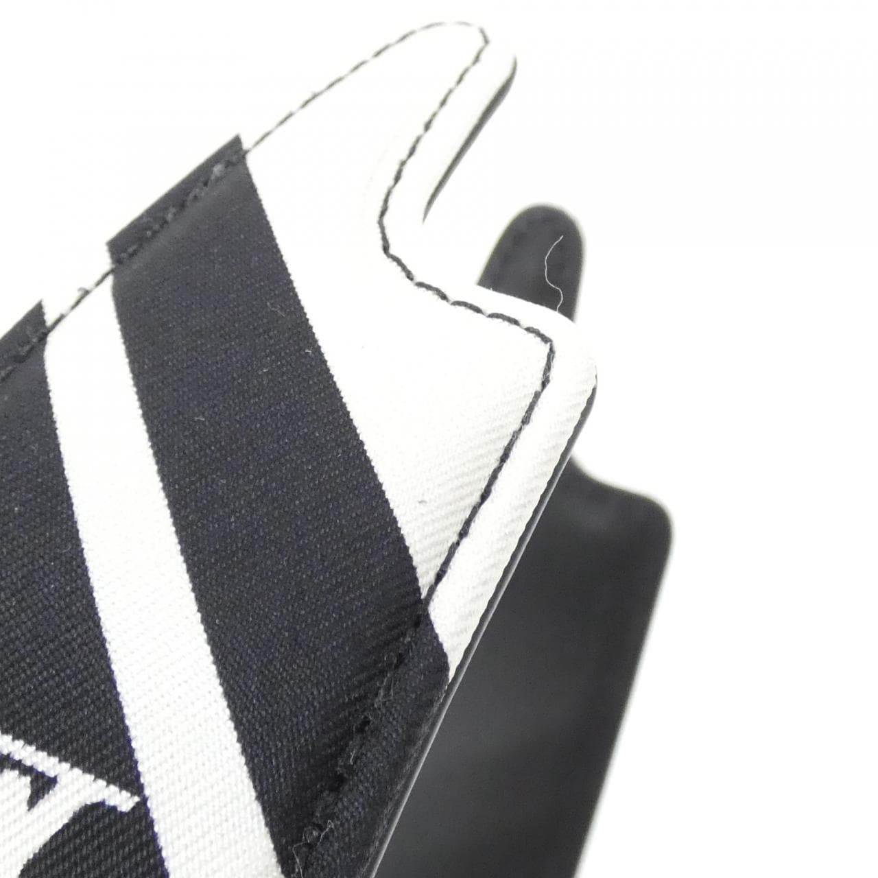 ルイヴィトン ヘッドバンド LV アウトライン シルク M97813 カチューシャ