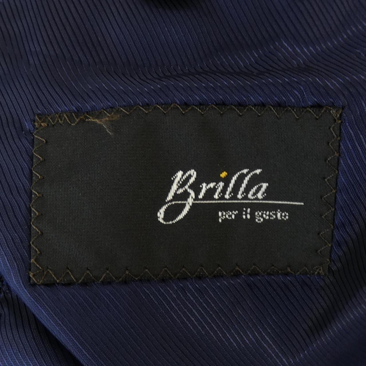 ブリッラ Brilla スーツ