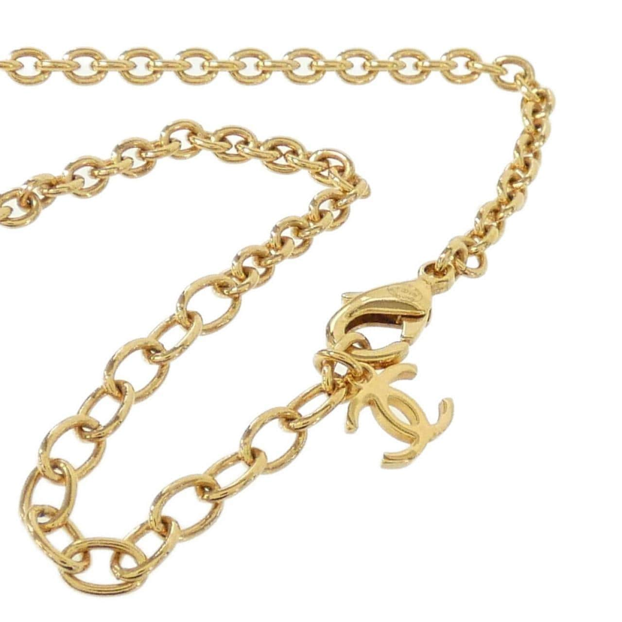 CHANEL necklace