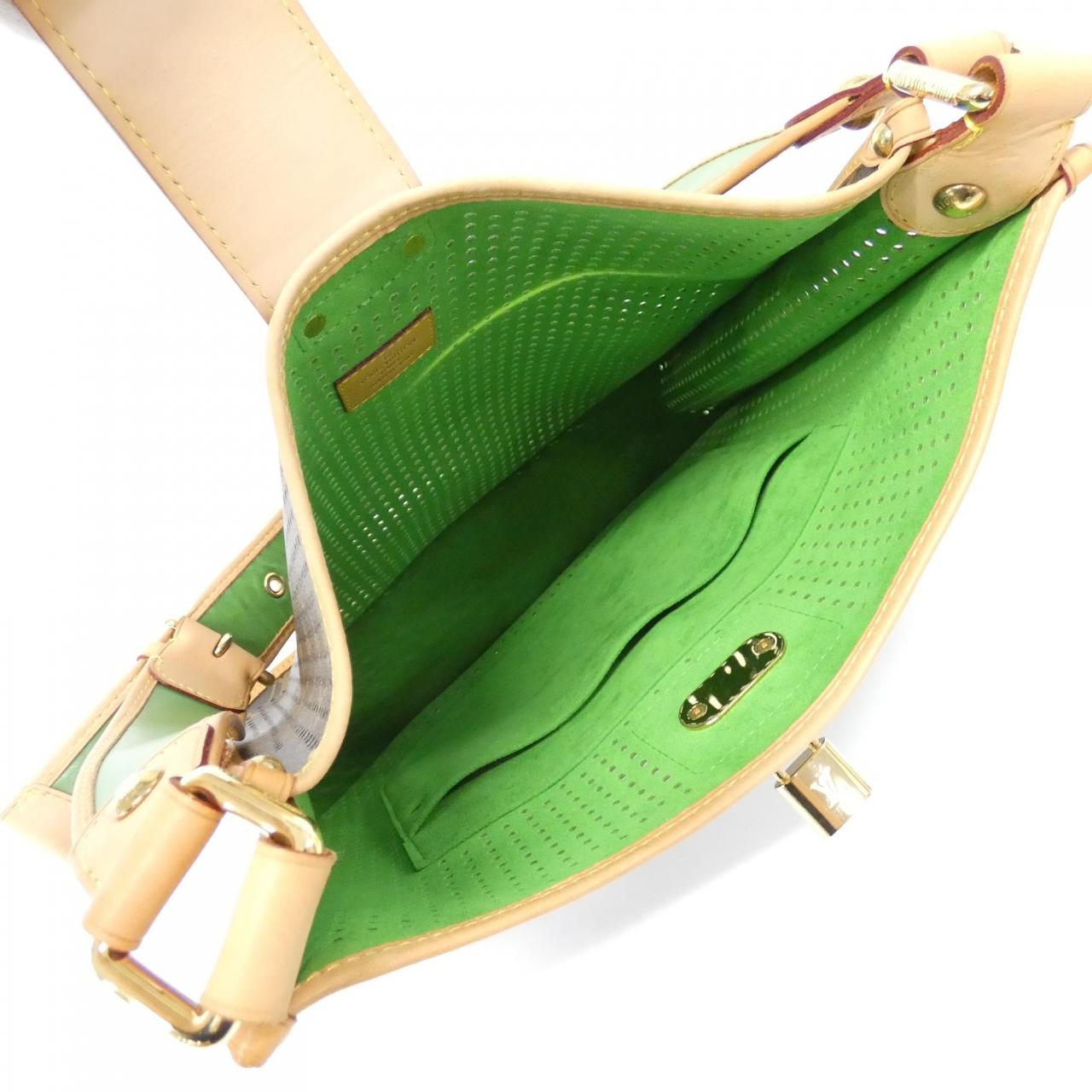 ルイヴィトン モノグラム ペルフォ ミュゼット M95173 ショルダーバッグ