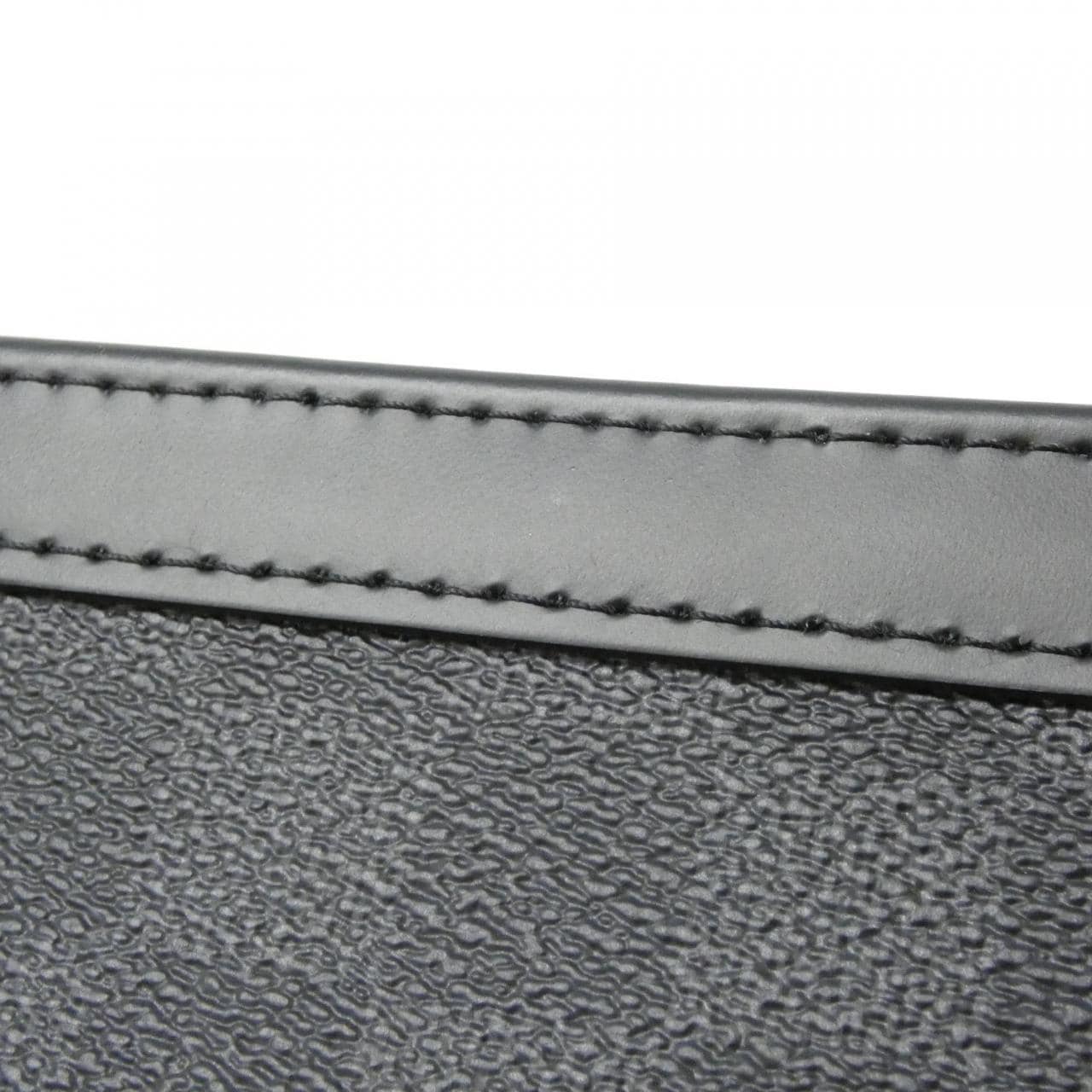 ルイヴィトン ダミエ グラフィット ポシェット ヴォワヤージュ MM N41696 バッグ