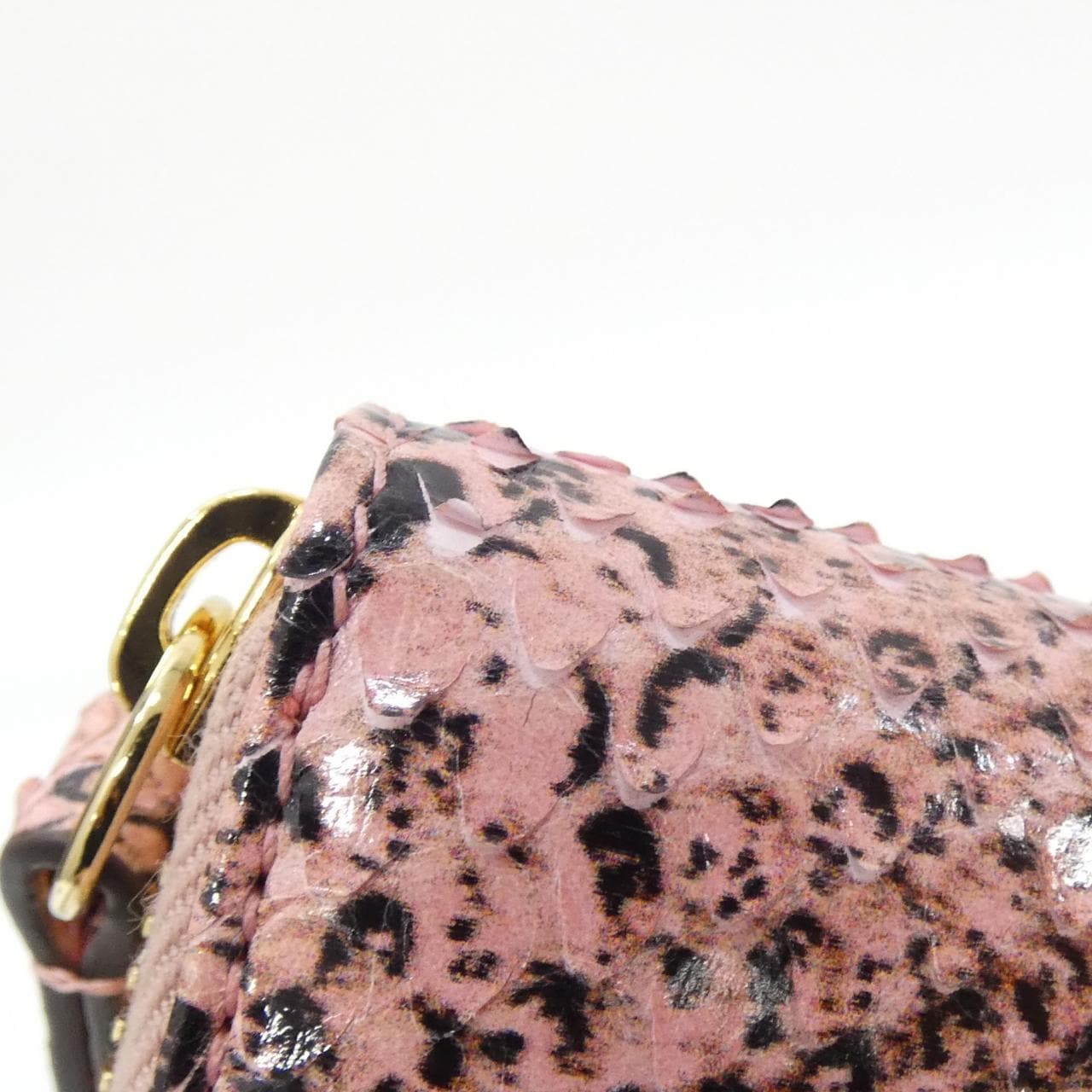 グッチ GG MARMONT 456117 LU3XG 財布