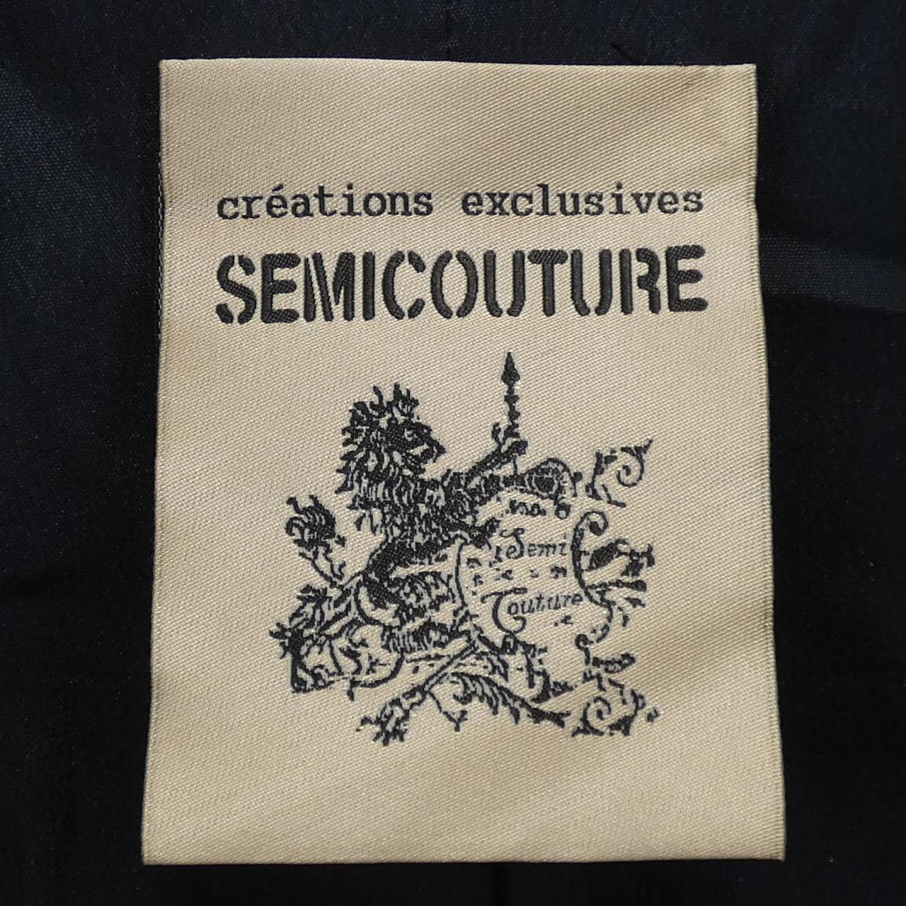セミクチュール Semicouture コート