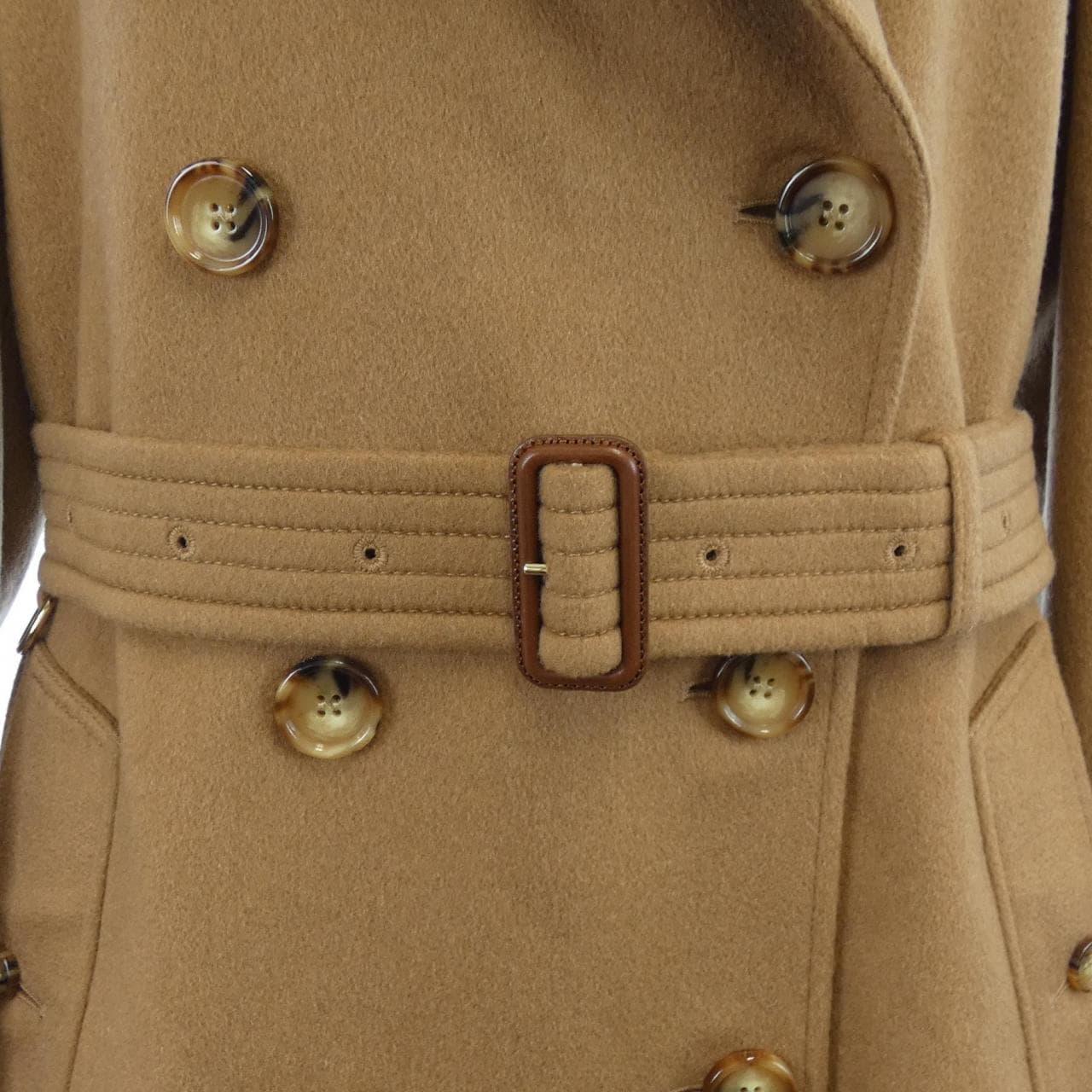 BURBERRY巴寶莉風衣
