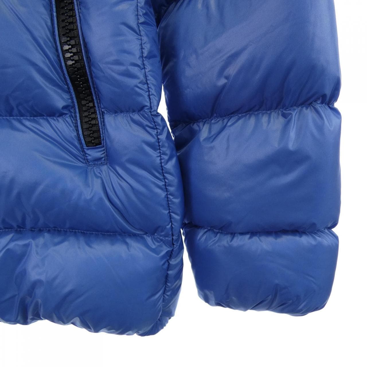MONCLER SERINDE羽絨服