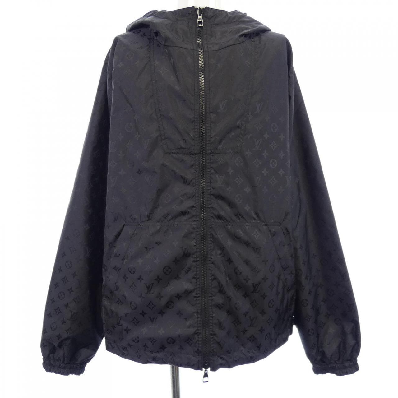 ルイヴィトン LOUIS VUITTON モノグラムリバーシブルナイロンウインドブレーカー HLB46WMO6 ブルゾン