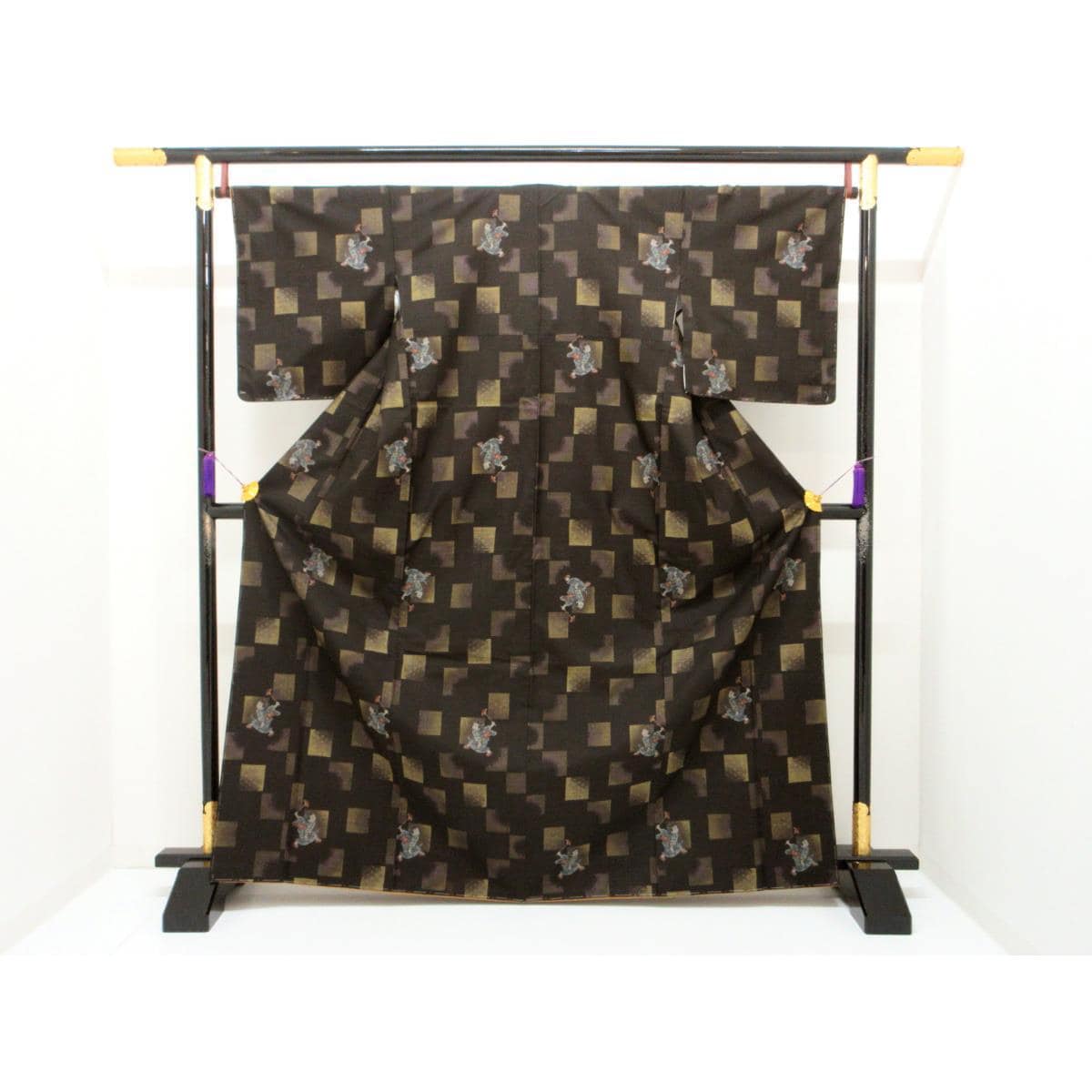 紬　九マルキ　証紙付【本場奄美大島紬】