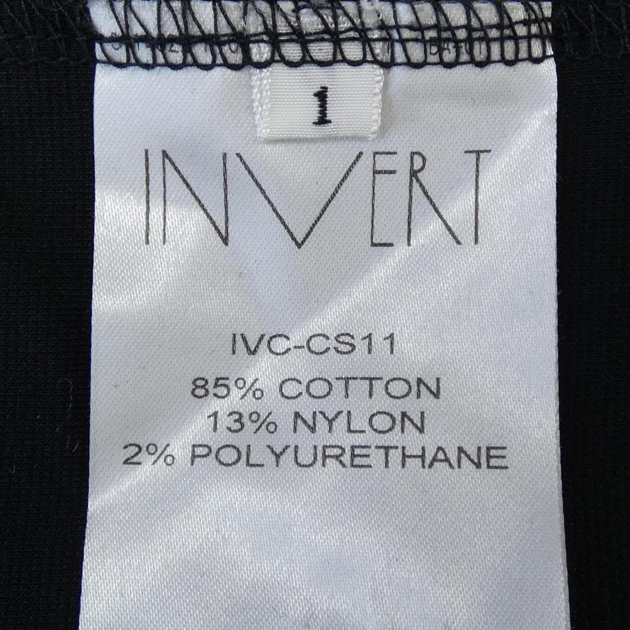INVERT Tシャツ