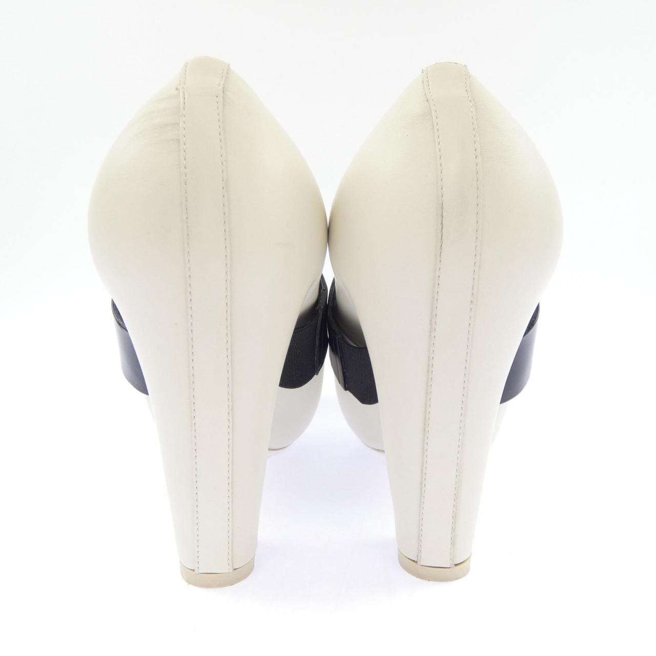 ルイヴィトン LOUIS VUITTON NL0211 パンプス