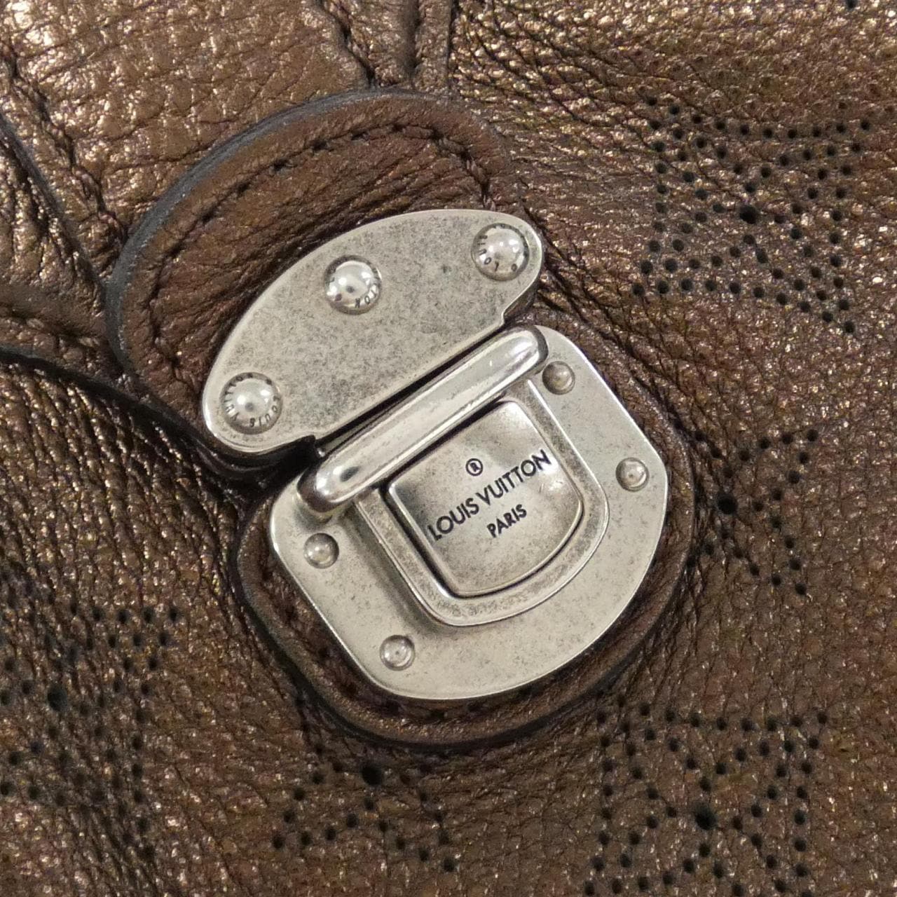 ルイヴィトン マヒナ XS M95769 ショルダーバッグ