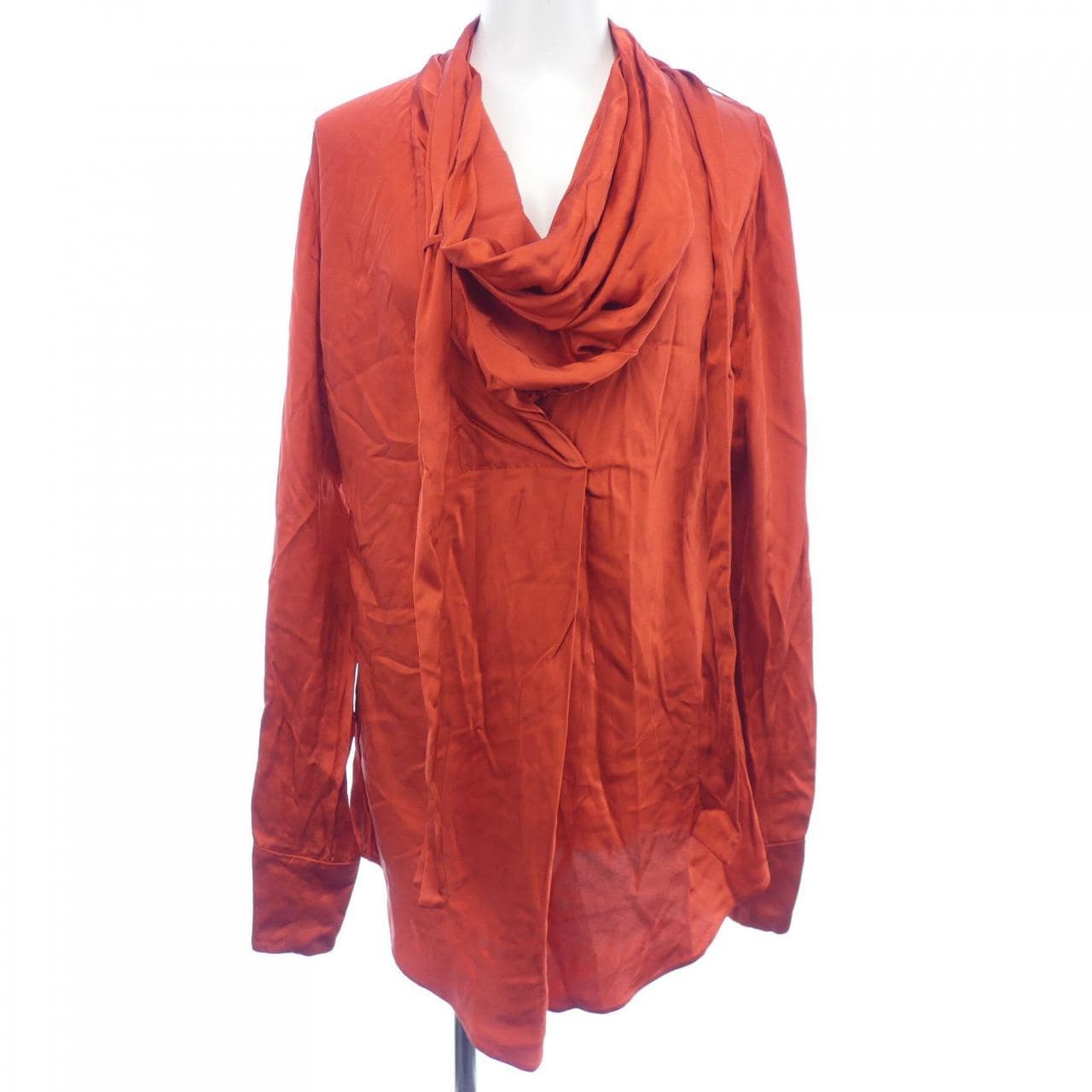 ニナリッチ NINA RICCI トップス