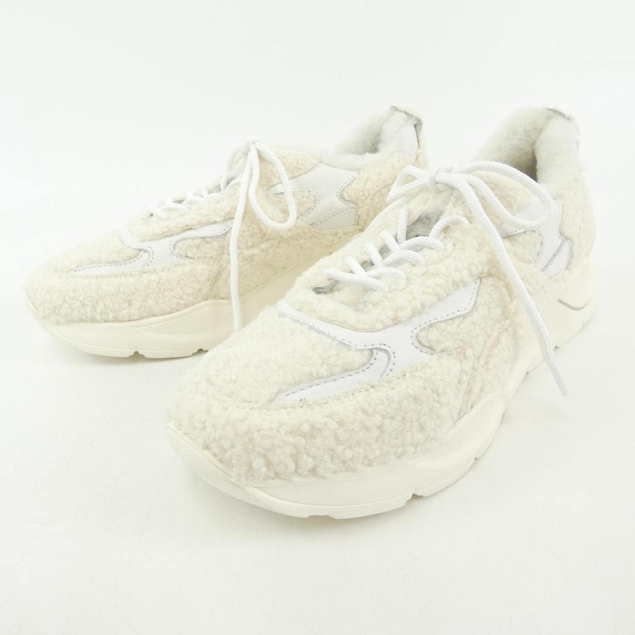 デイト D.A.T.E. スニーカー