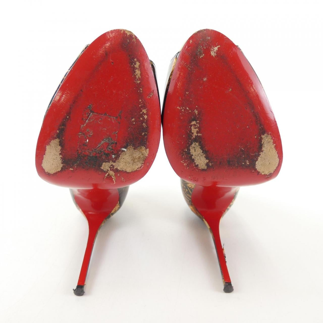 CHRISTIAN LOUBOUTIN CHRISTIAN LOUBOUTIN PUMPS