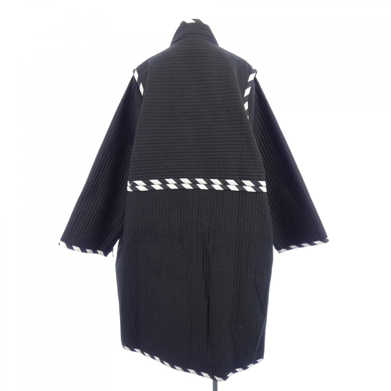 ヘンリックヴィブスコフ HENRIK VIBSKOV コート