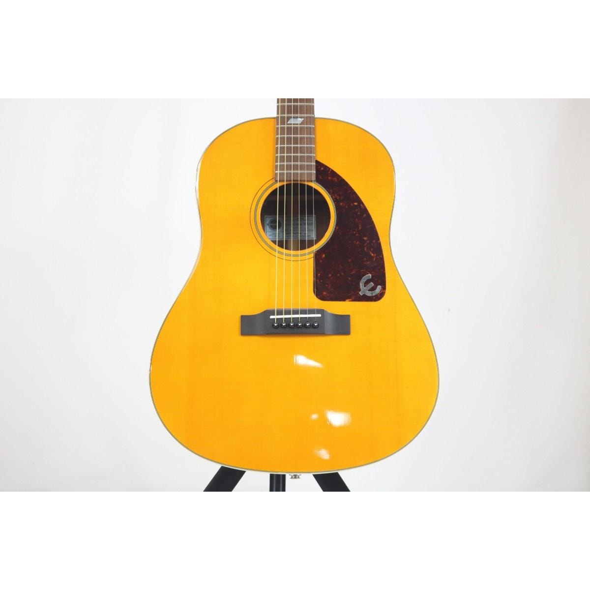 ＥＰＩＰＨＯＮＥ　　ＩＮＳＰＩＲＥＤ　ＢＹ　１９６４　ＴＥＸＡＮ