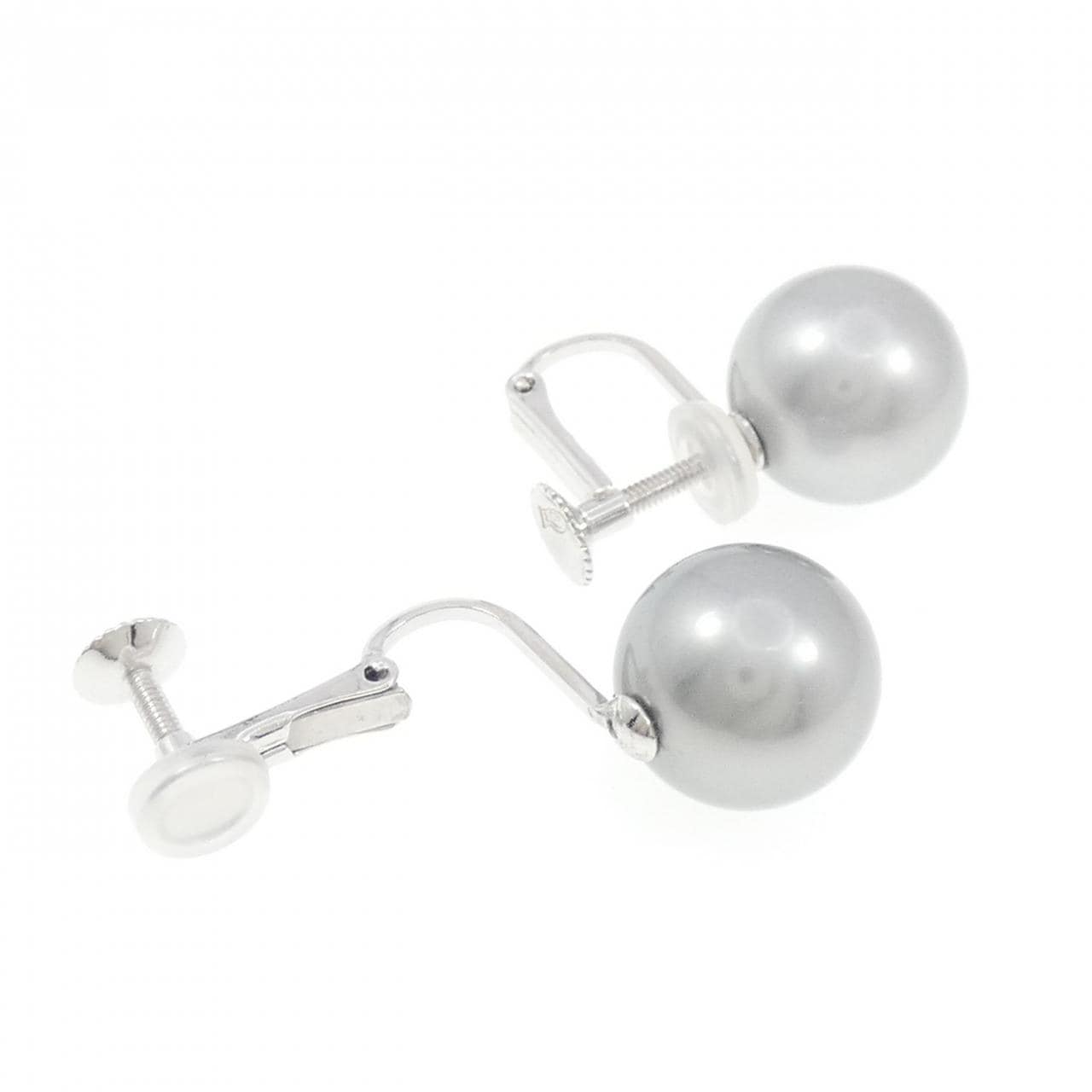 K18WG 黒蝶パール イヤリング 10.8mm