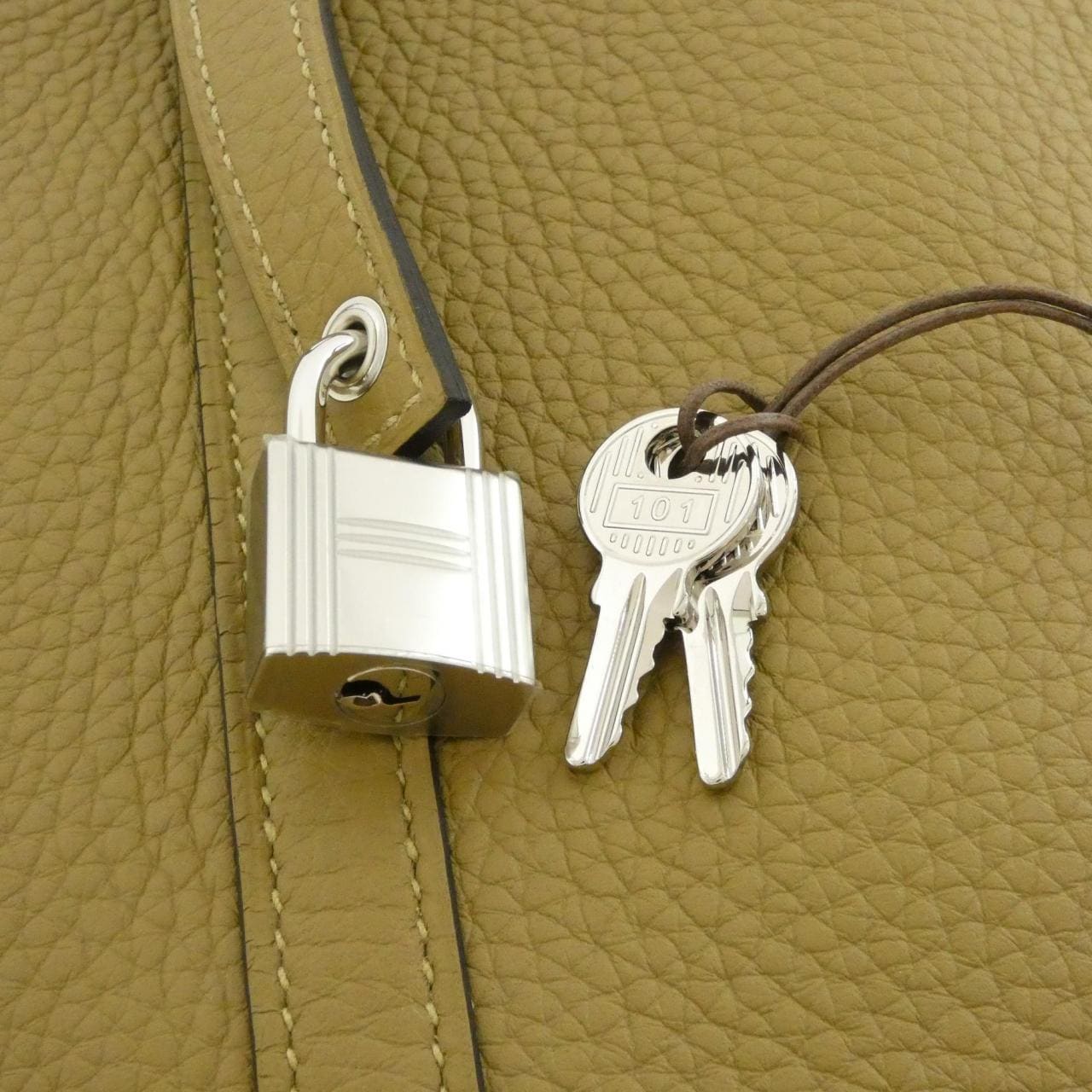 【未使用品】エルメス ピコタン ロック 056289CK バッグ