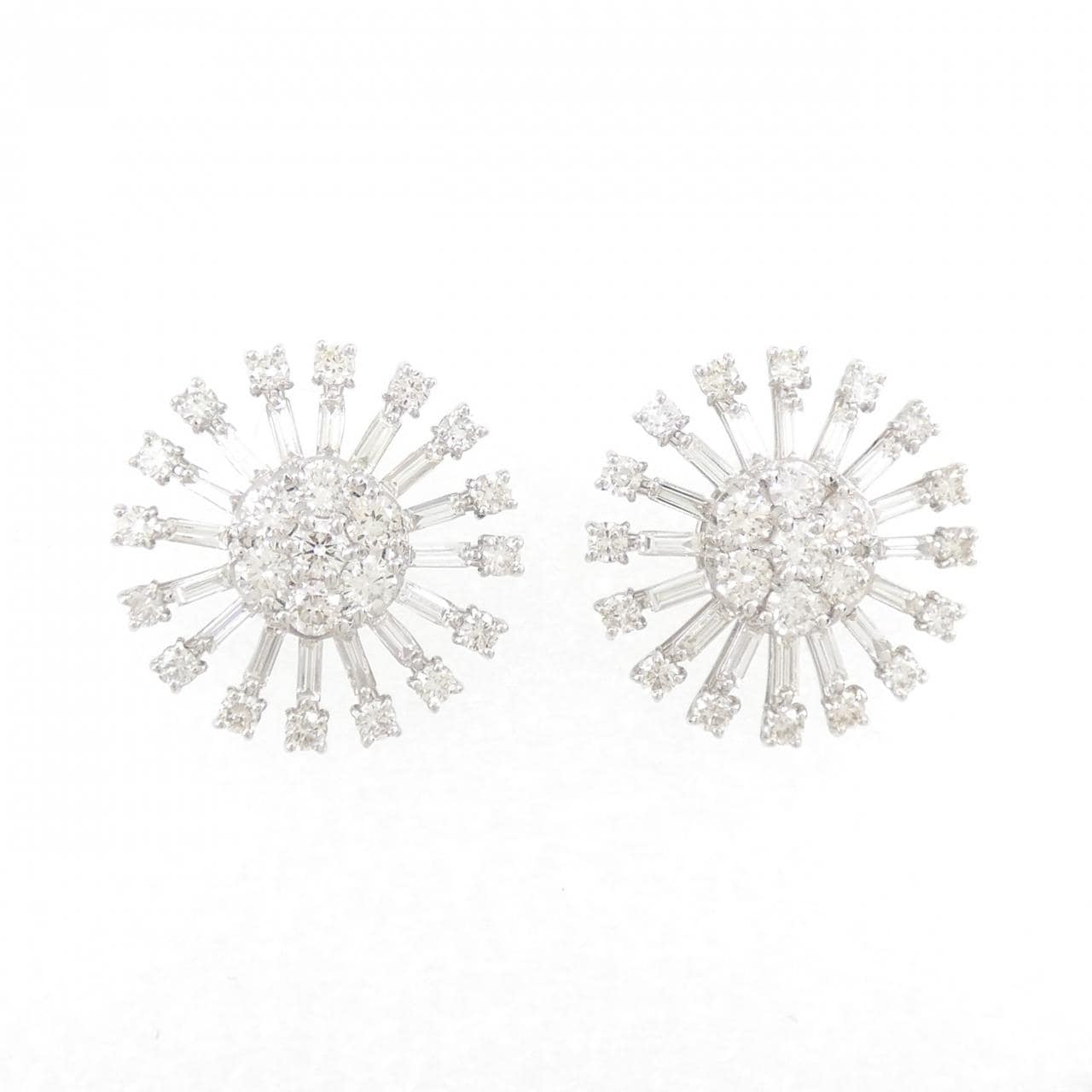 [BRAND NEW] PT900 Diamond Earrings 2.00CT