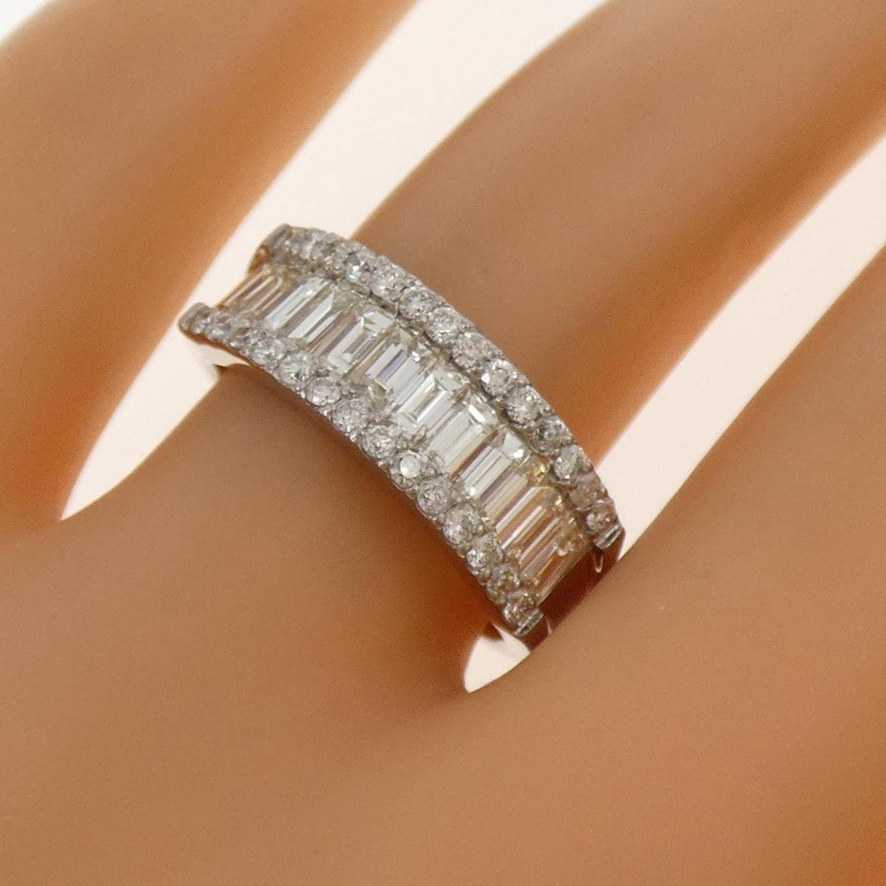 K18WG ダイヤモンド リング 1.08CT