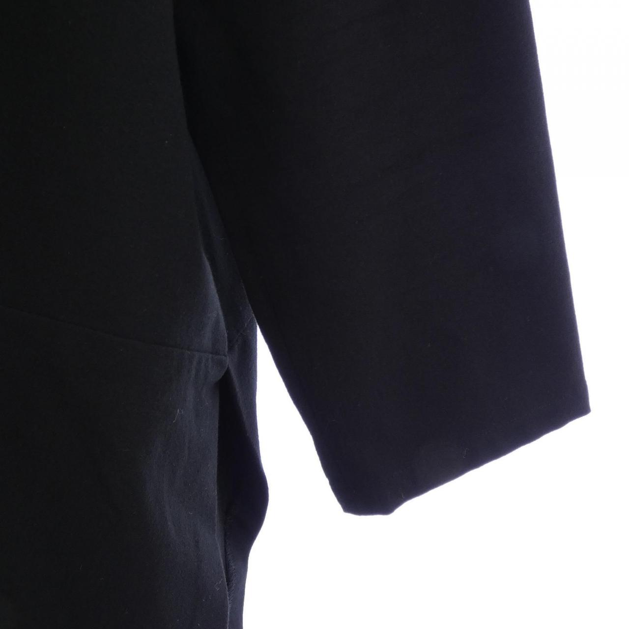 PLANTATION トップス