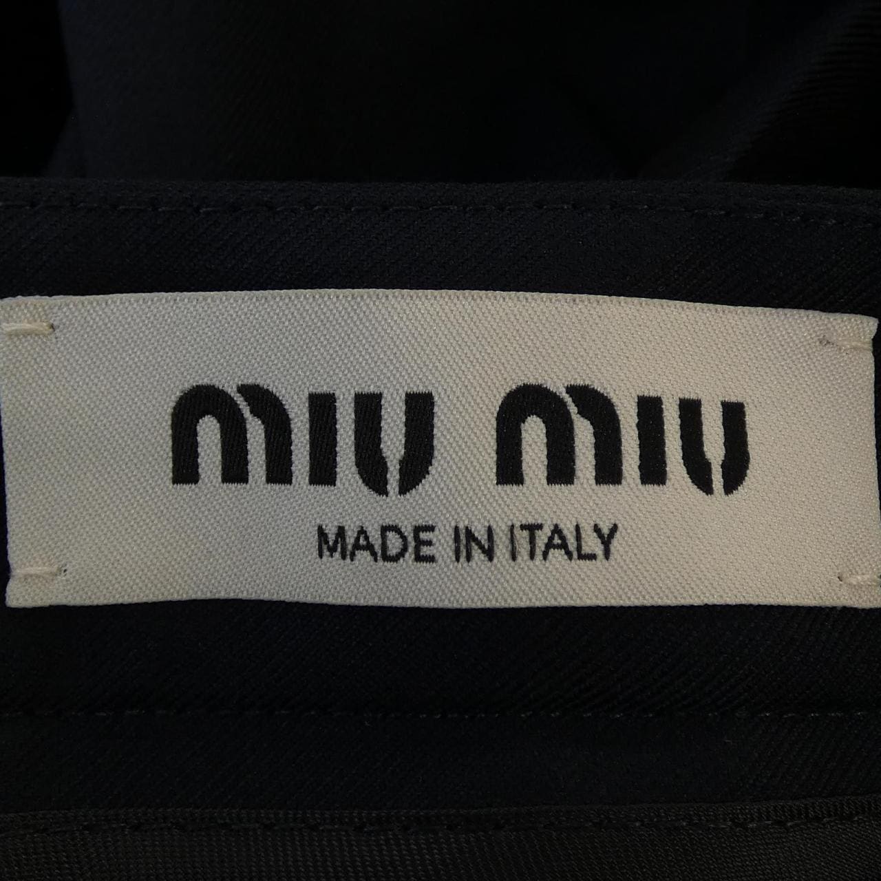 ミュウミュウ MIU MIU MG2032 S232 11AD スカート