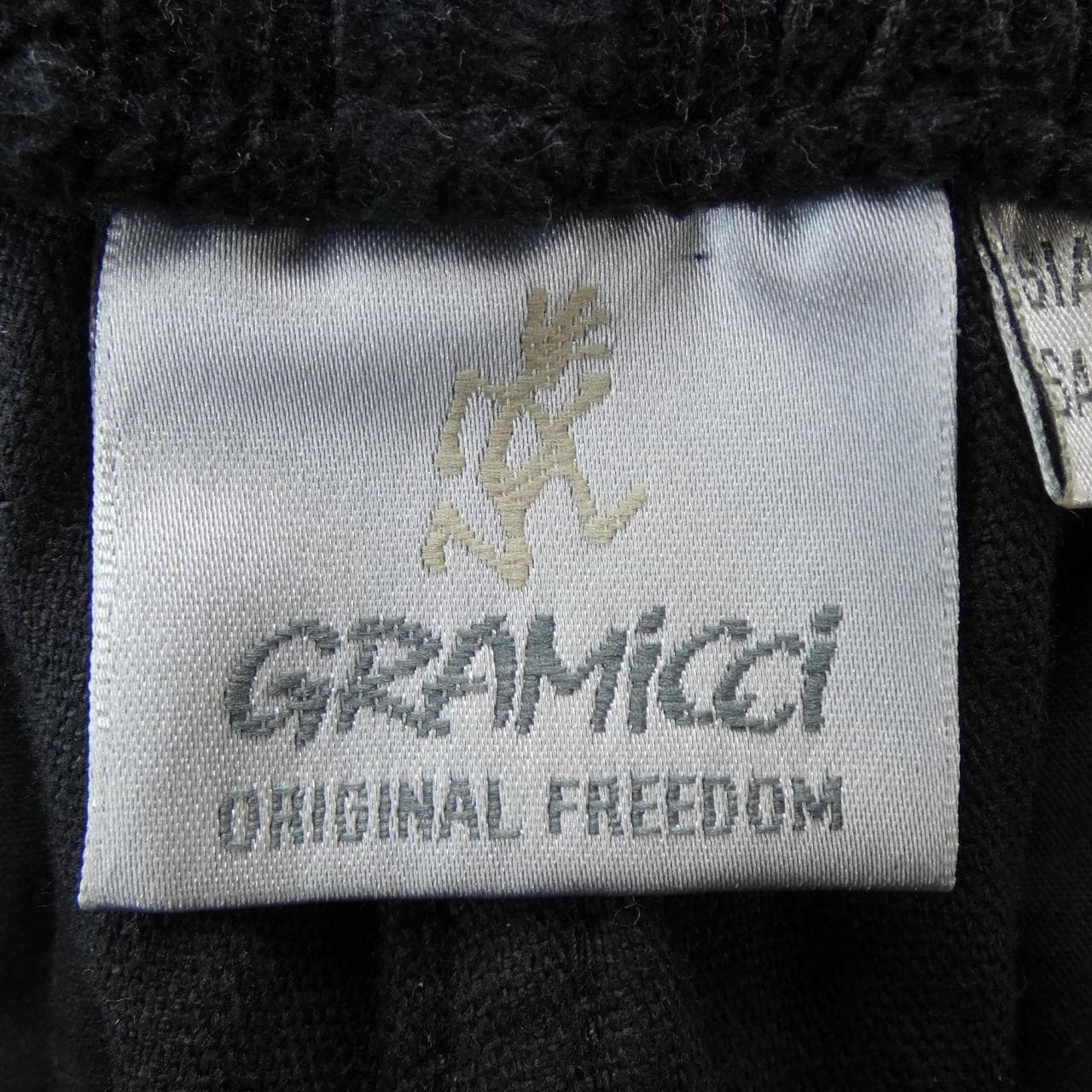 グラミチ GRAMICCI パンツ