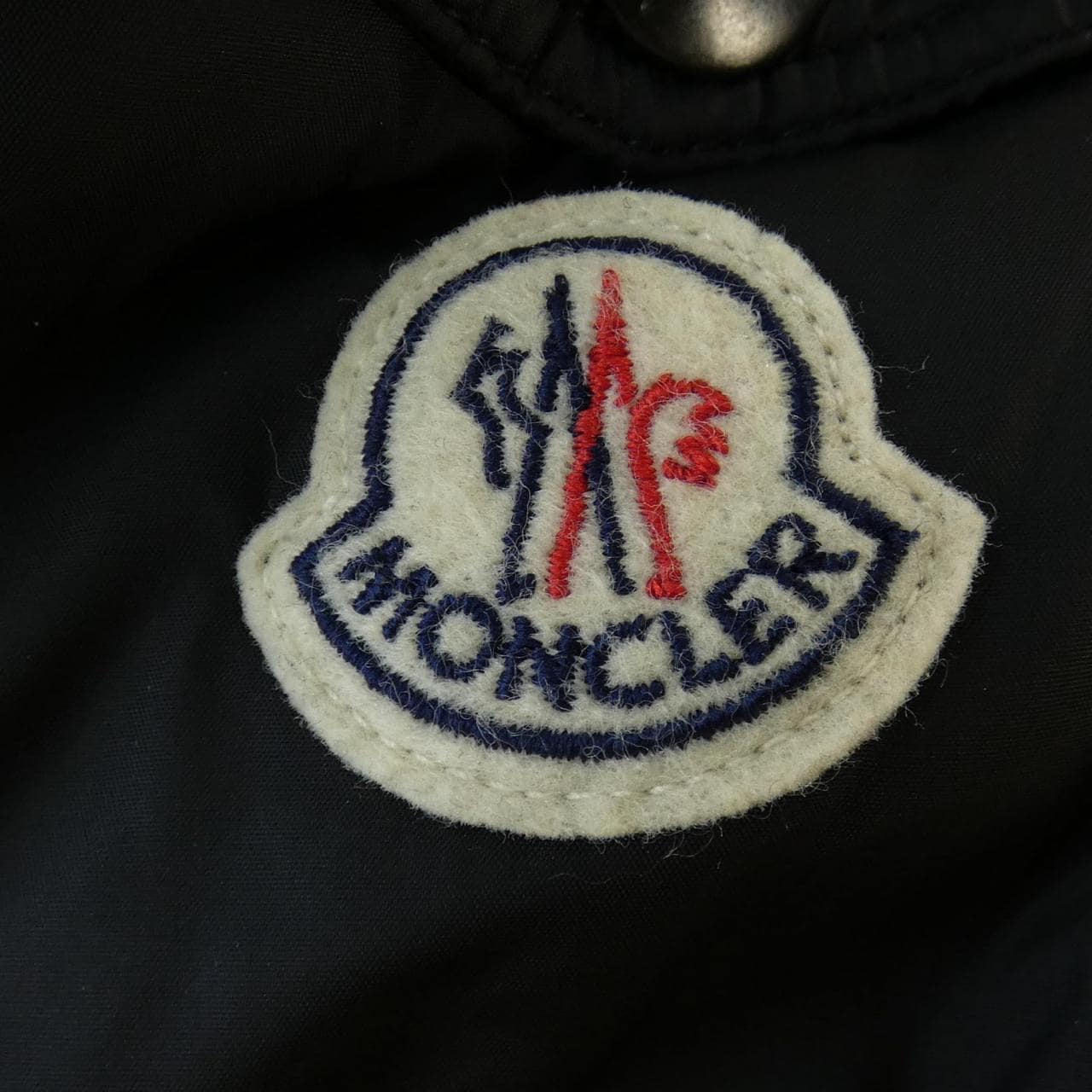 モンクレール MONCLER ダウンジャケット