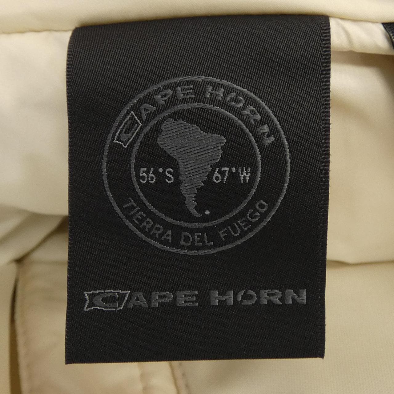ケープホーン CAPE HORN ダウンジャケット