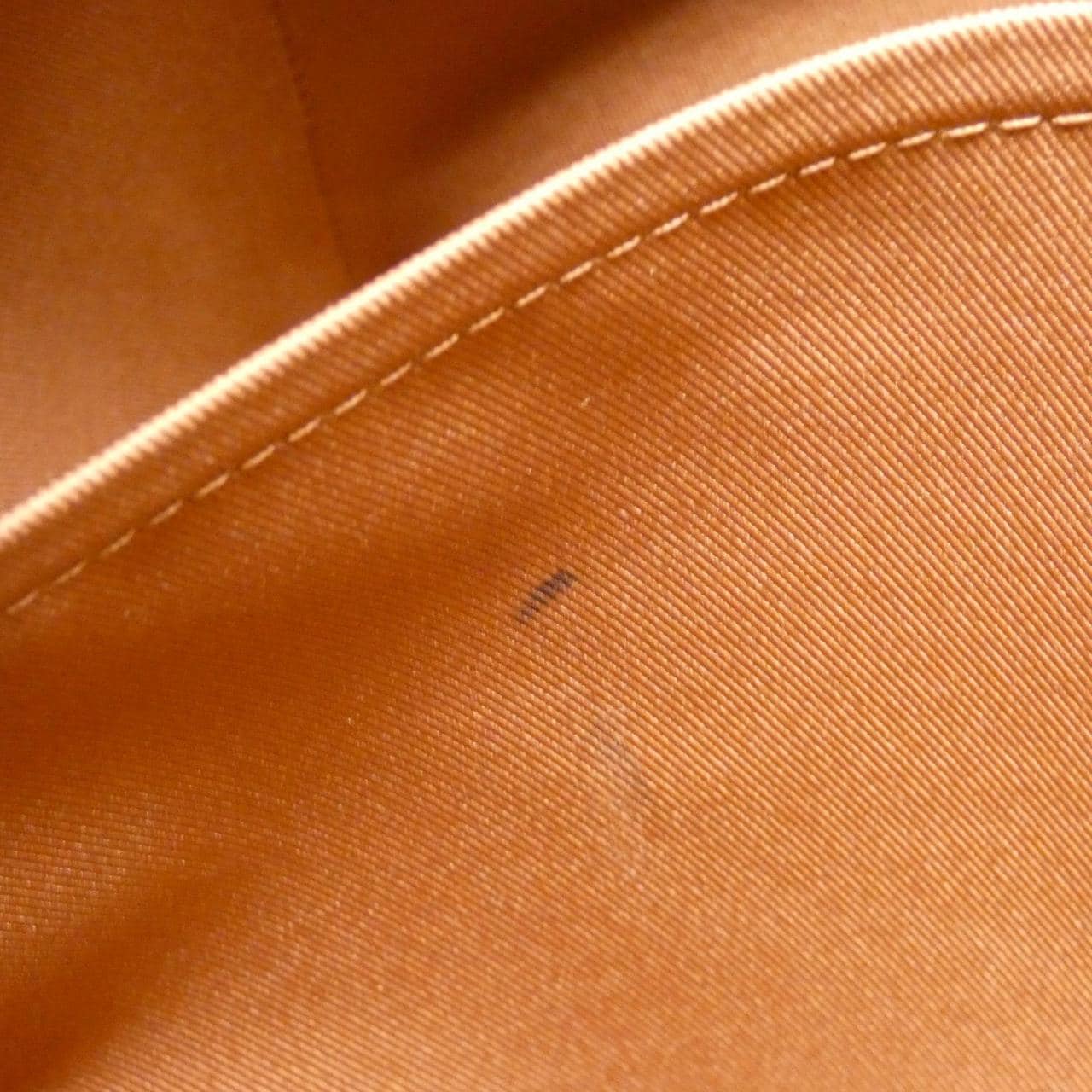 LOUIS VUITTON EpiXL Maxi Noe 吊帶 M23117 單肩包