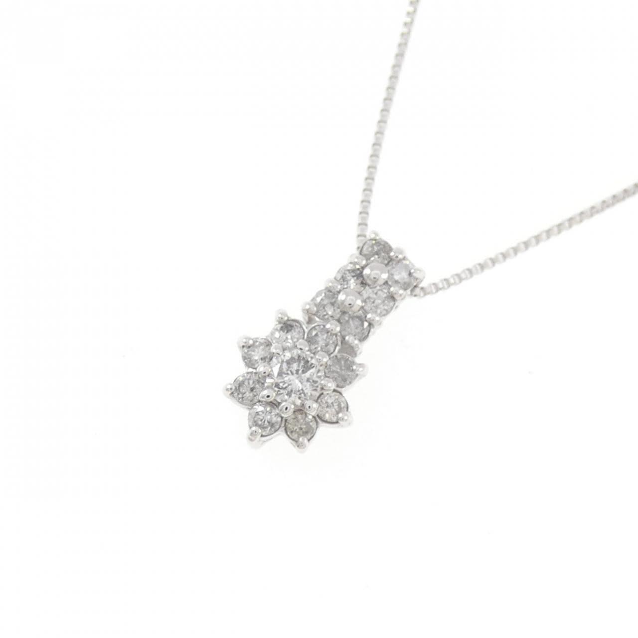 K18WG フラワー ダイヤモンド ネックレス 0.30CT