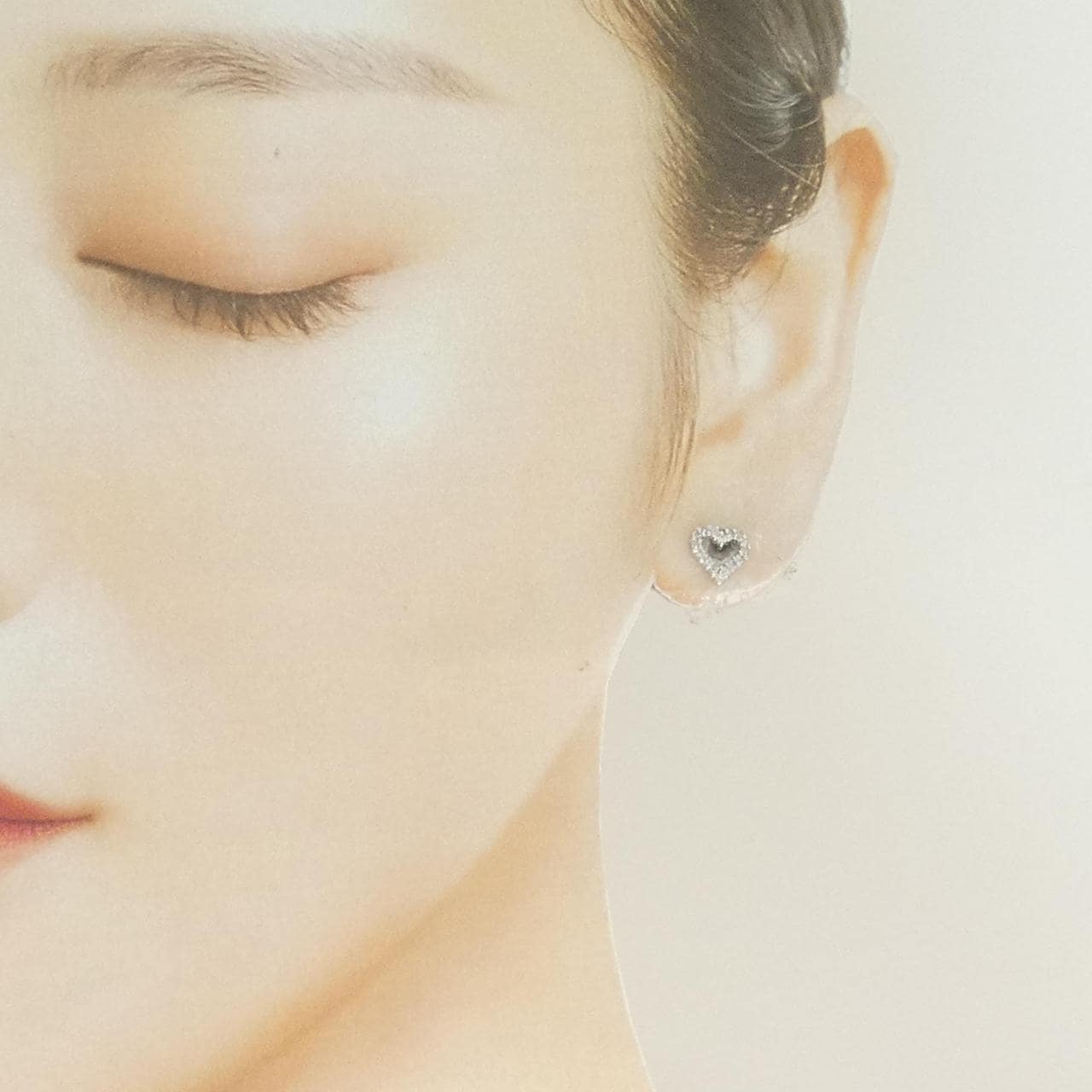 K18WG ハート ダイヤモンド ピアス 0.20CT