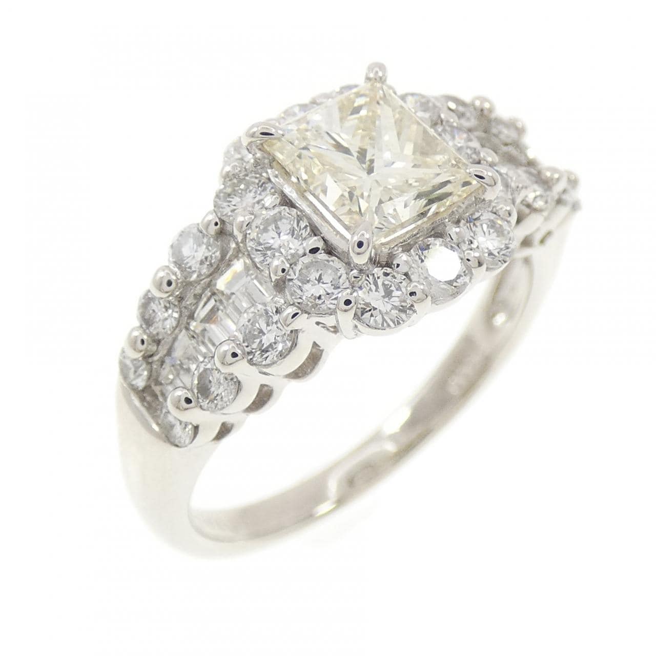 PT900 ダイヤモンド リング 1.009CT