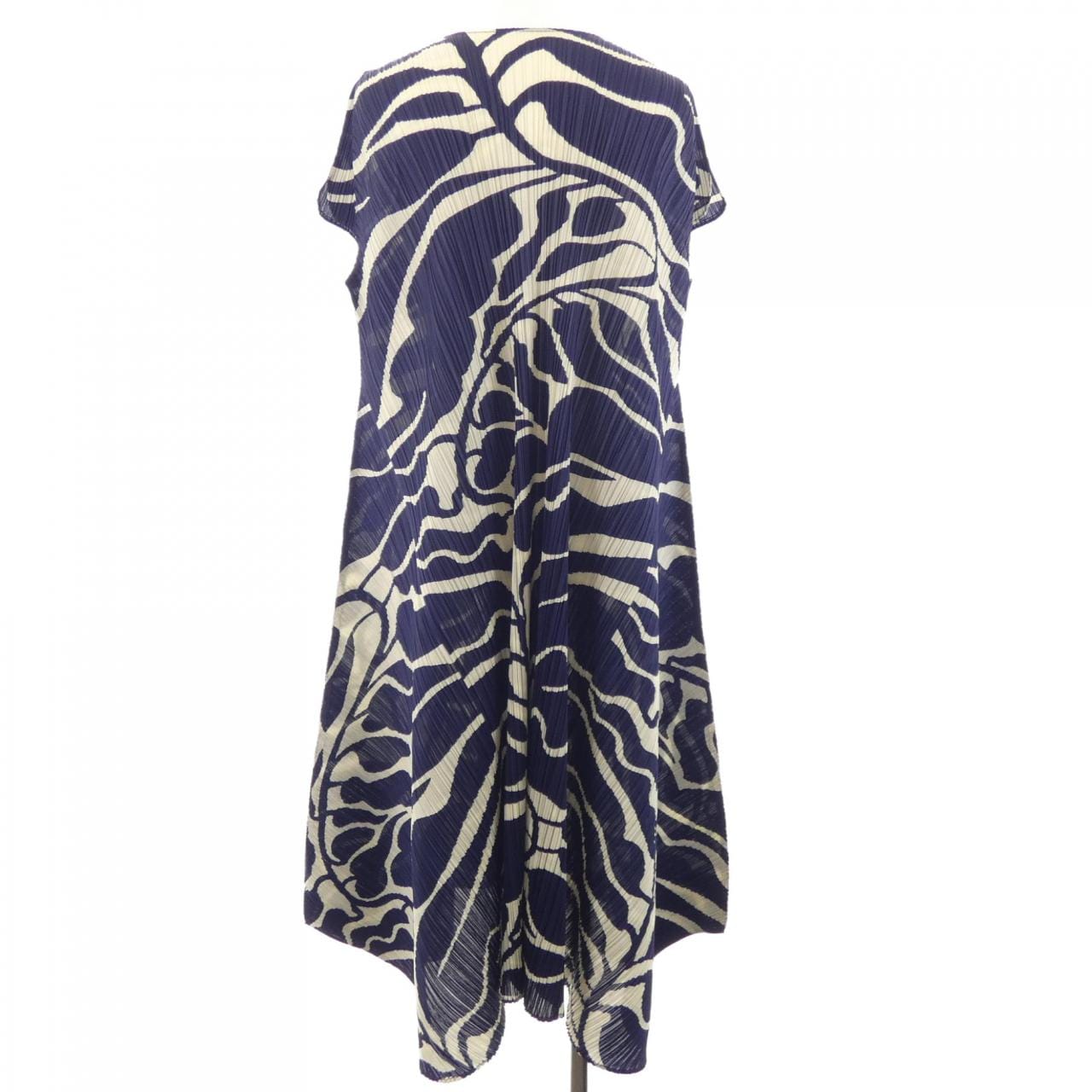 プリーツプリーズ PLEATS PLEASE 2021 リーフ PP13-JH623 7576062 ワンピース