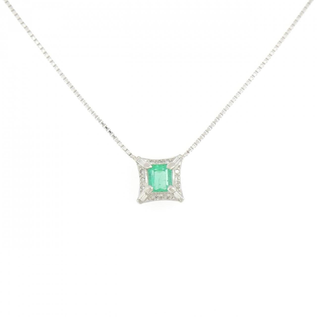 PT850 エメラルド ネックレス 0.83CT