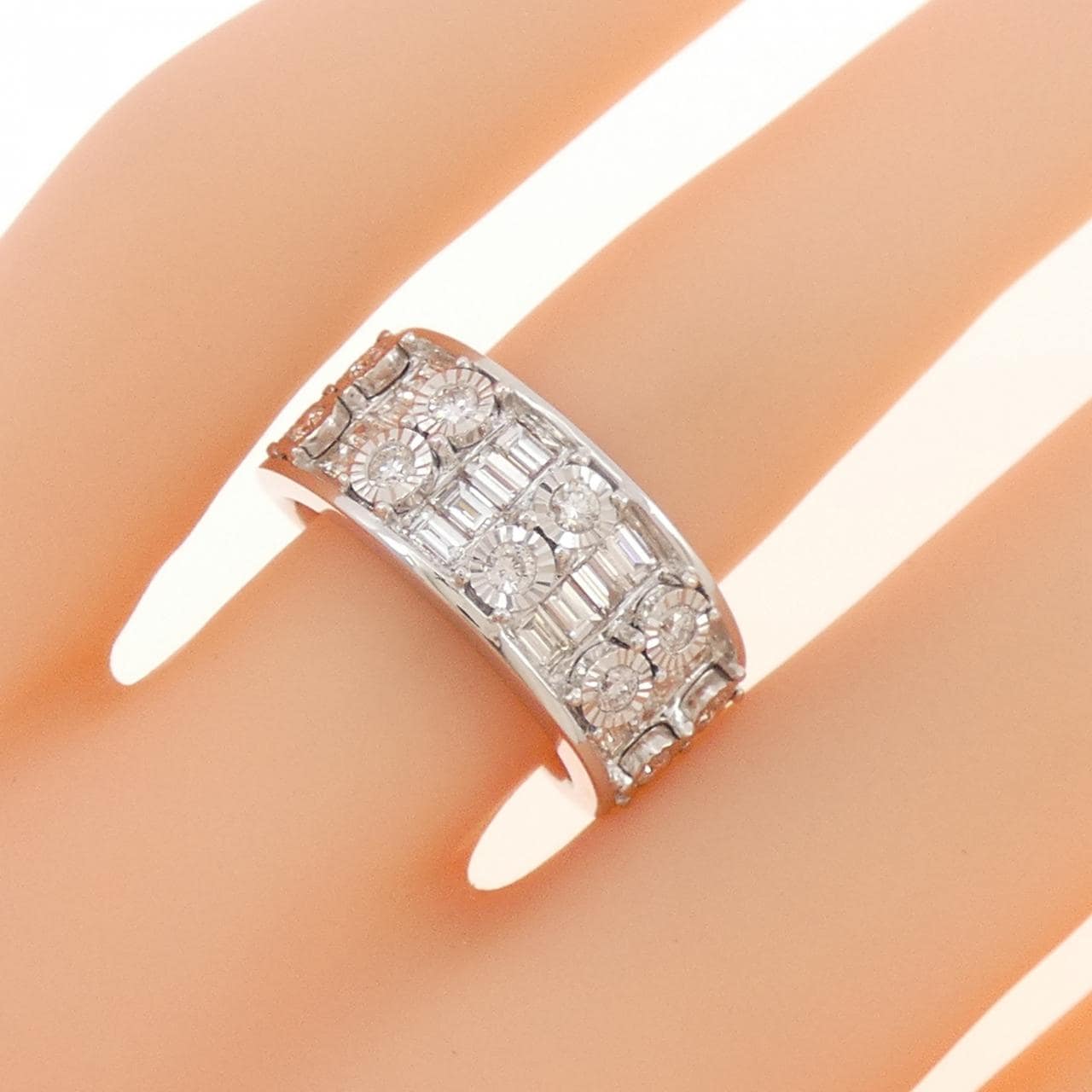 K18WG ダイヤモンド リング 0.90CT