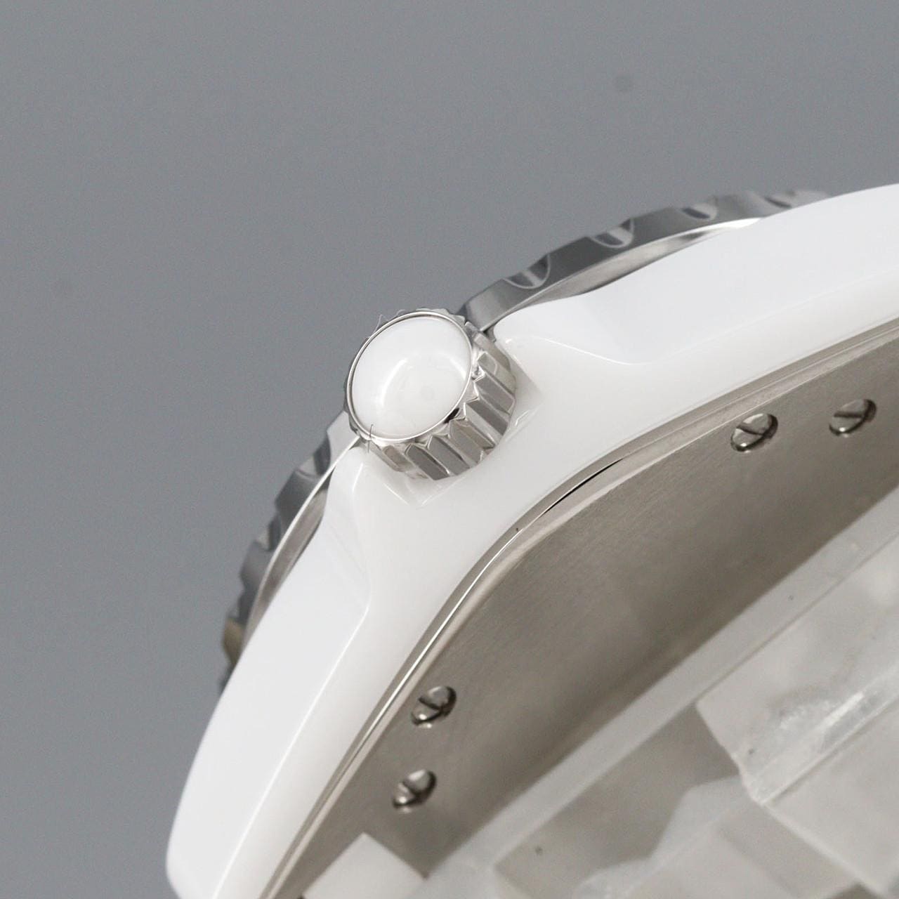 CHANEL J12 33mm Ceramic H0968 Ceramic Quartz