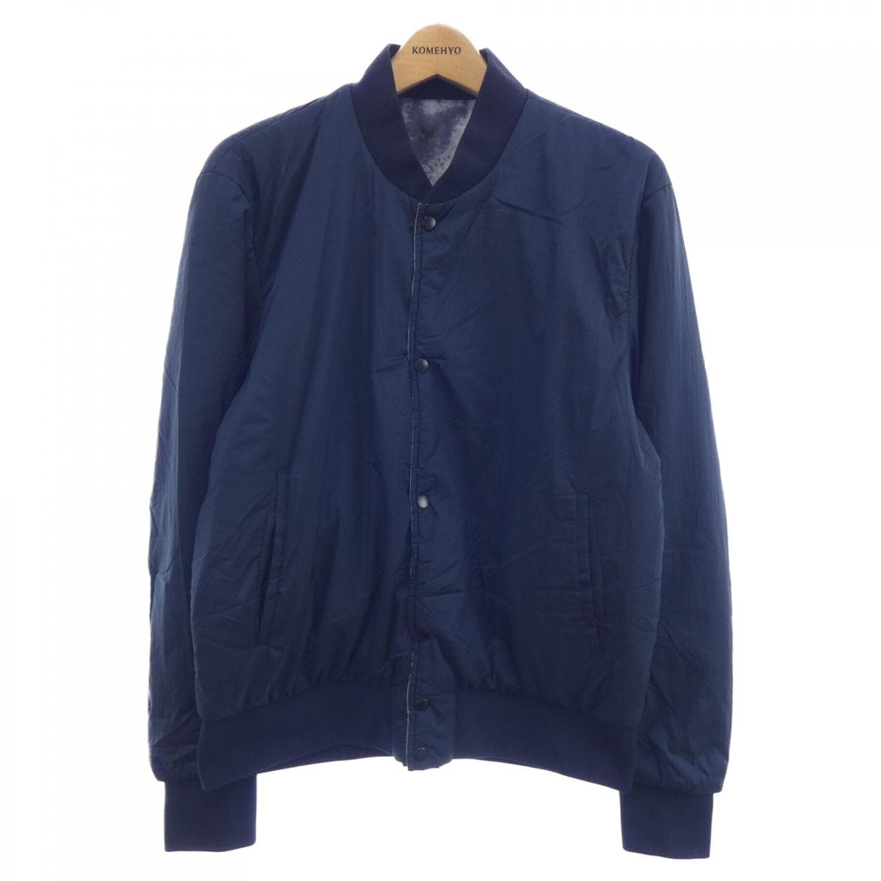 エンポリオアルマーニ EMPORIO ARMANI ブルゾン