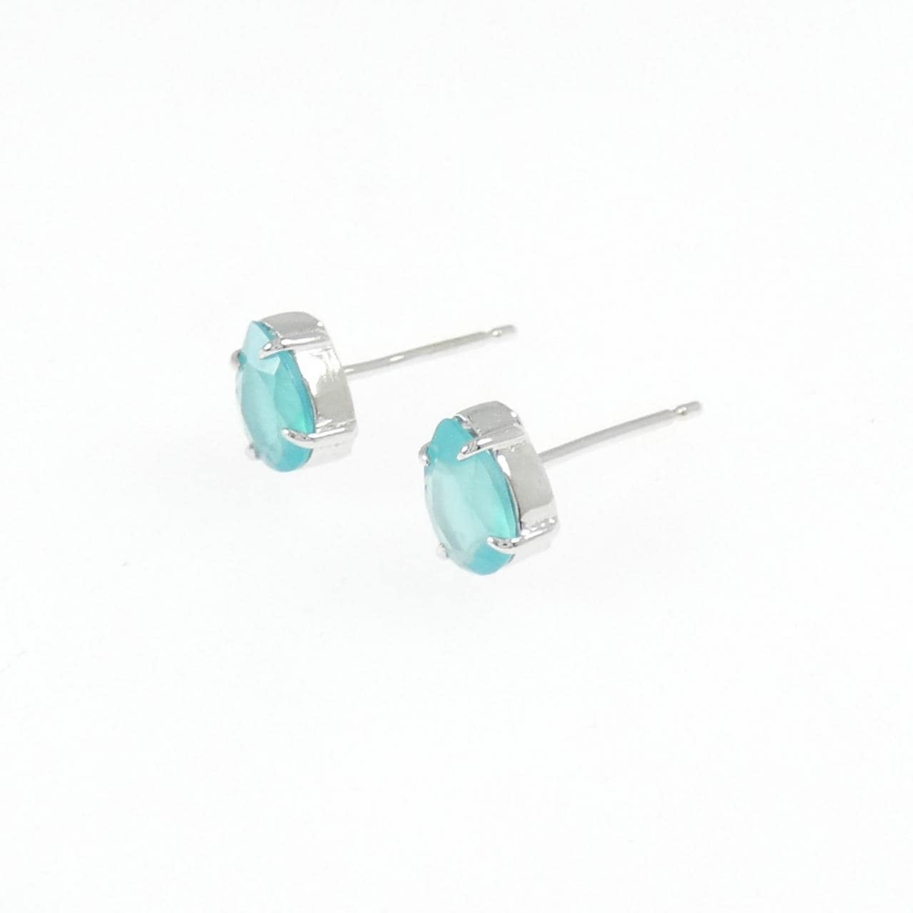 K18WG カルセドニー ピアス 0.70CT