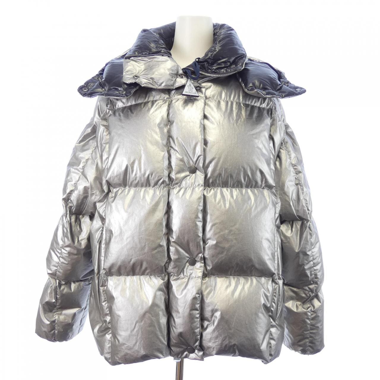 モンクレール MONCLER PARANA ダウンジャケット