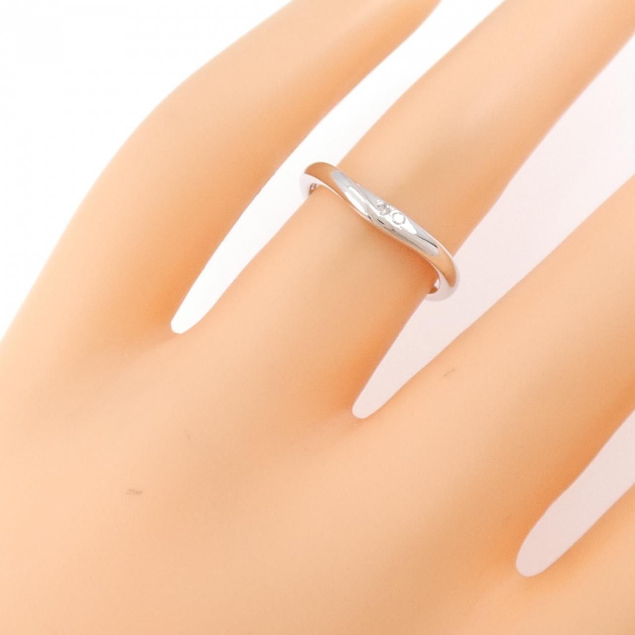 4゜C Diamond ring