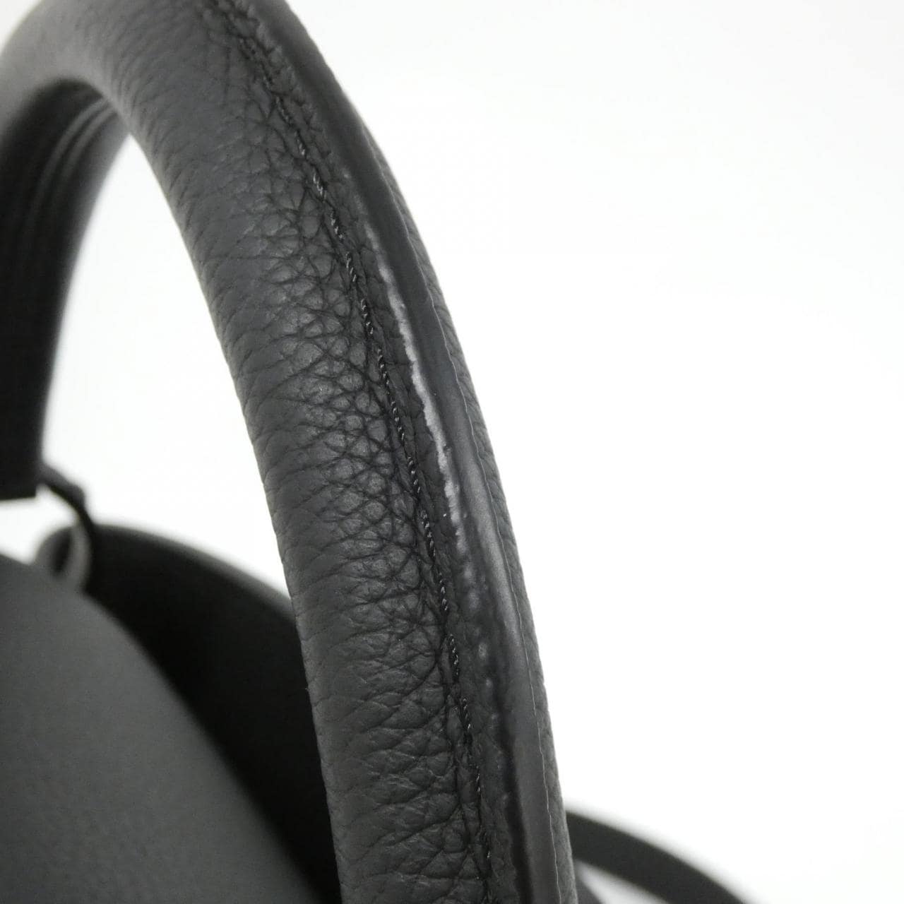 ルイヴィトン カプシーヌEW MM M23947 バッグ