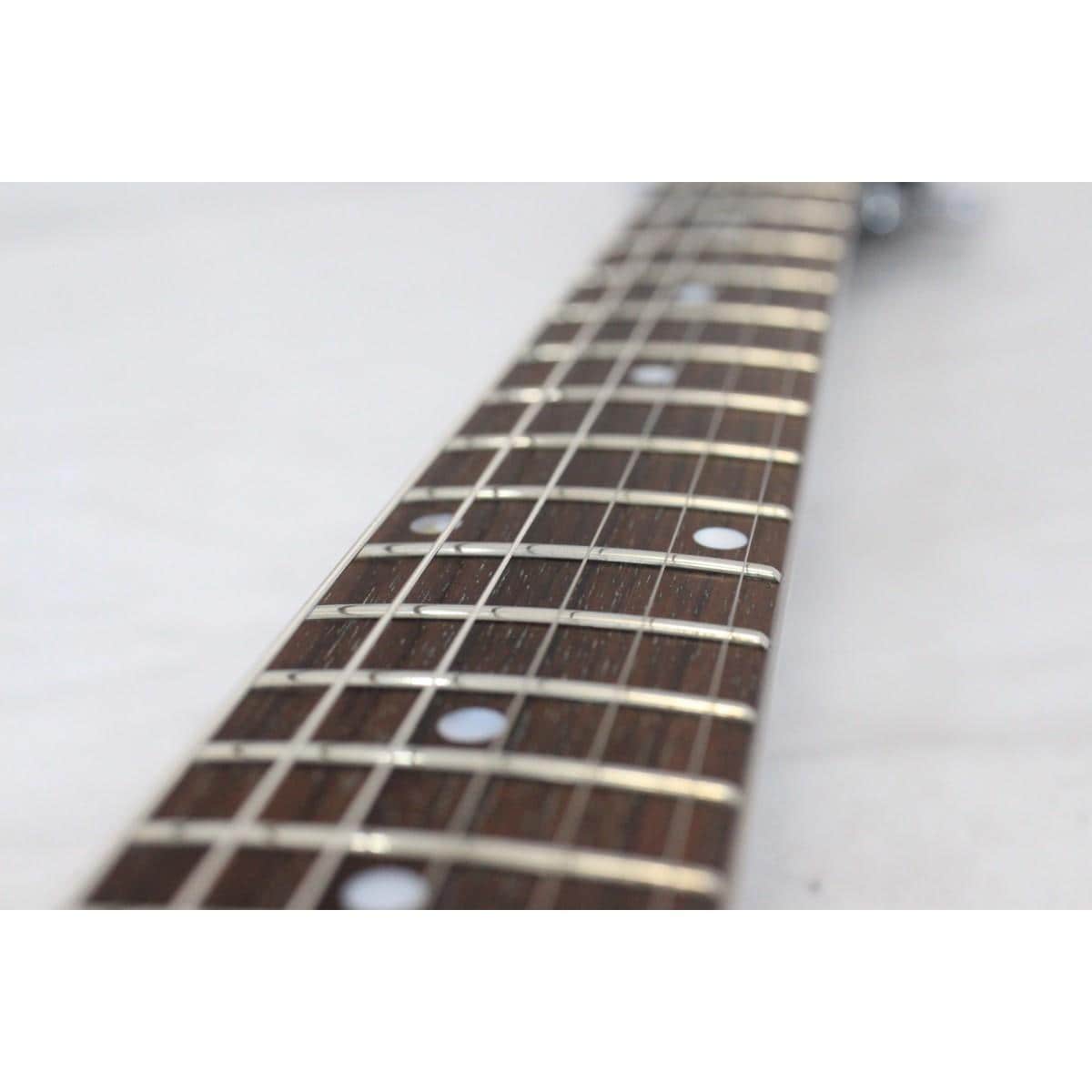 ＥＤＷＡＲＤＳ　Ｅ－ＢＲＩＣＯＬＥＵＲ