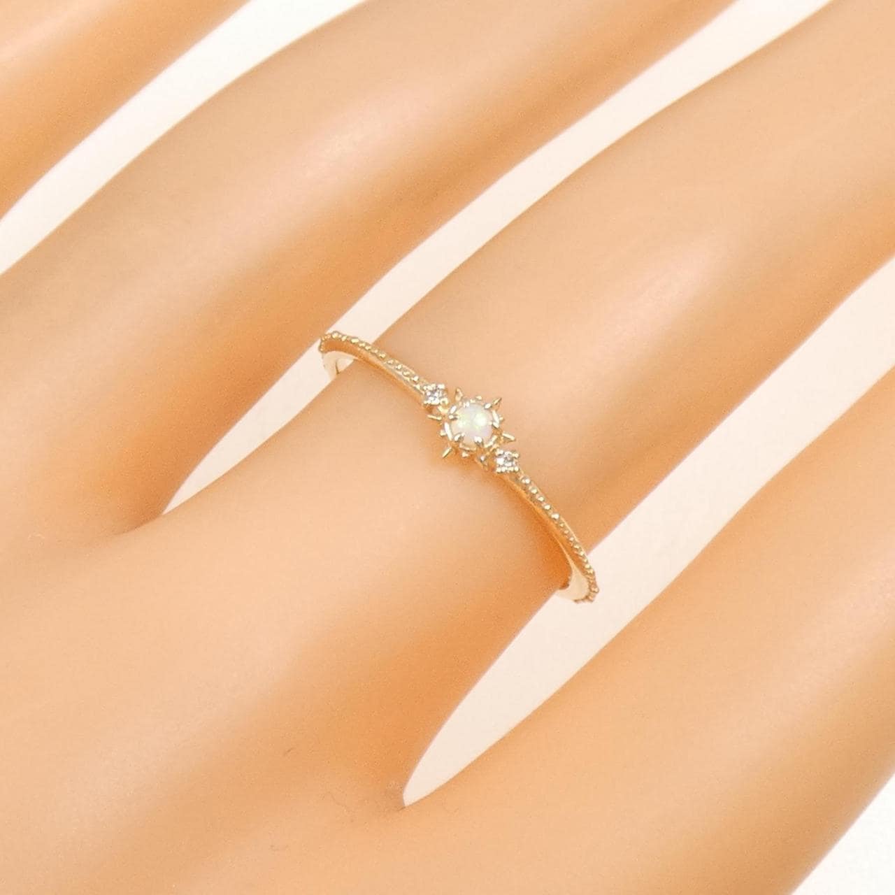 ノジェス ホワイトオパール リング