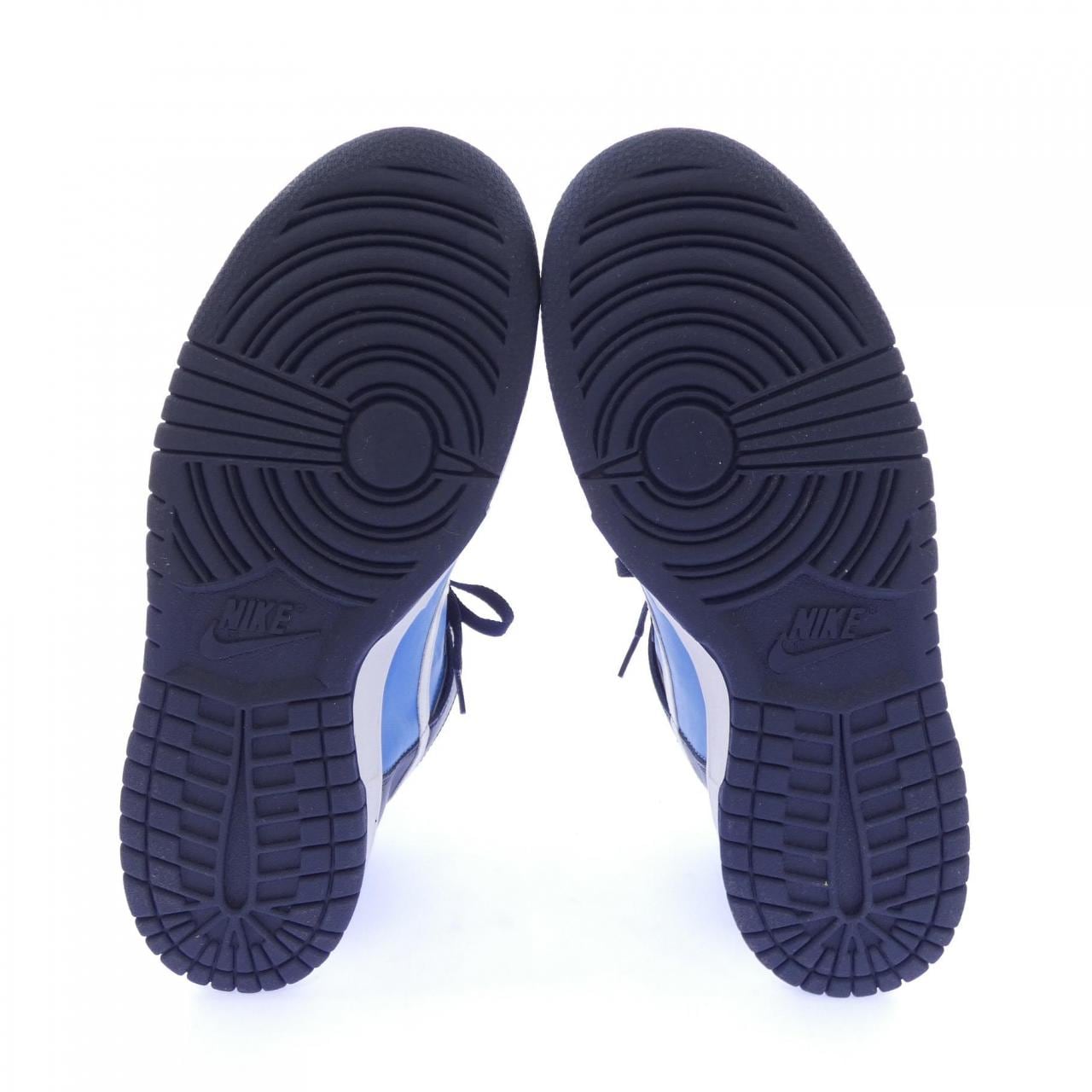 ナイキ NIKE スニーカー
